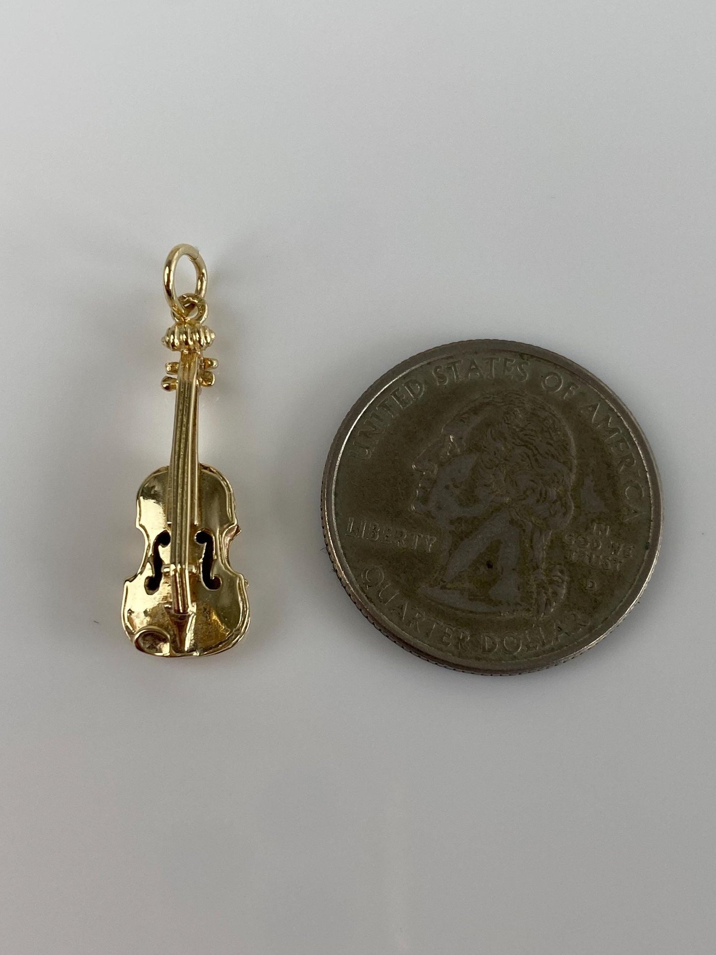Vintage 14k Yellow Gold Violin Charm