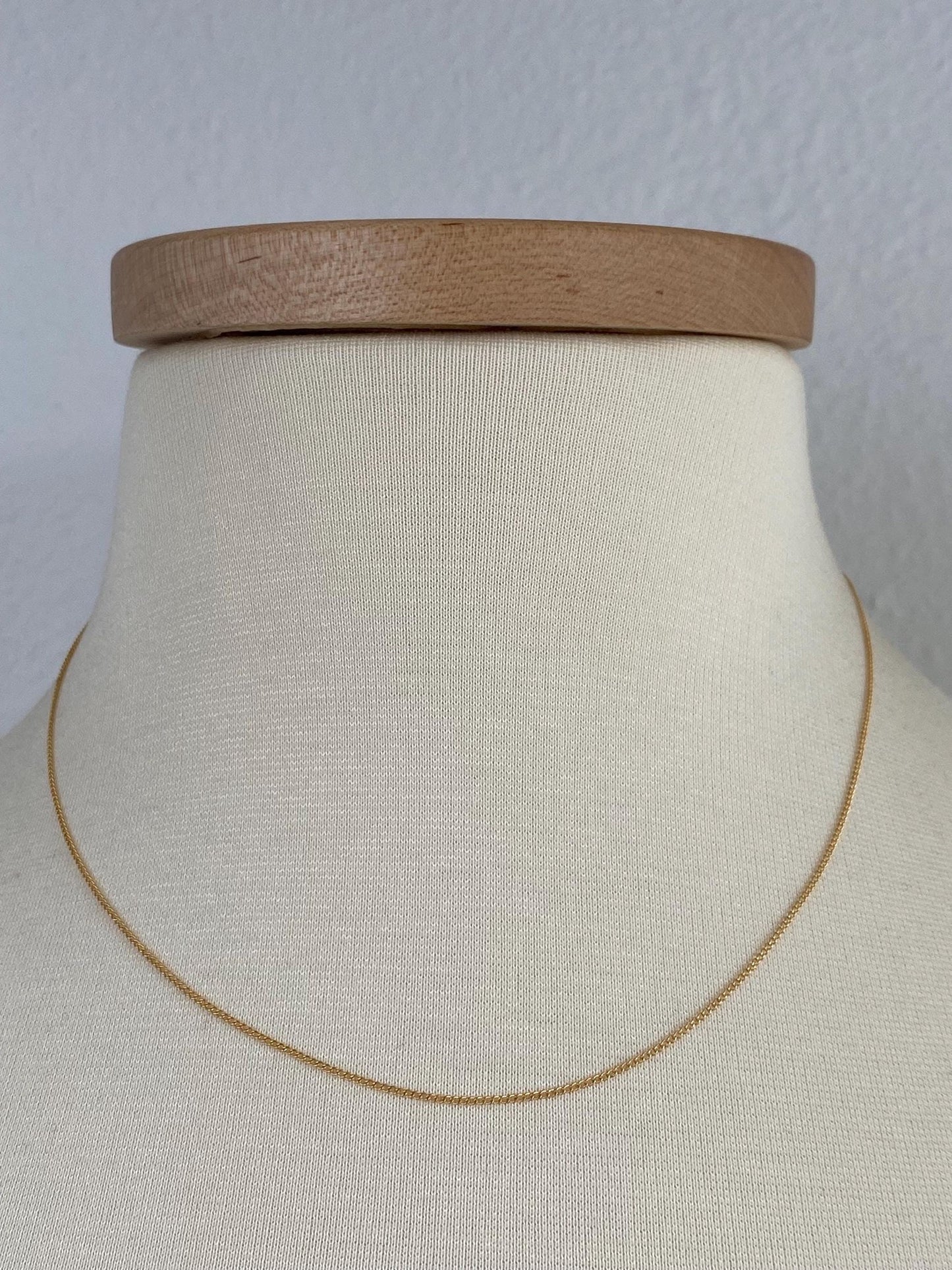 Vintage Solid 10k Yellow Gold Dainty Curb Chain Necklace - 17 inches