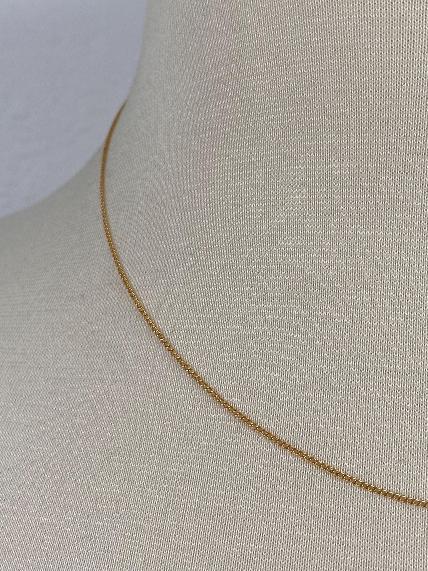 Vintage Solid 10k Yellow Gold Dainty Curb Chain Necklace - 17 inches