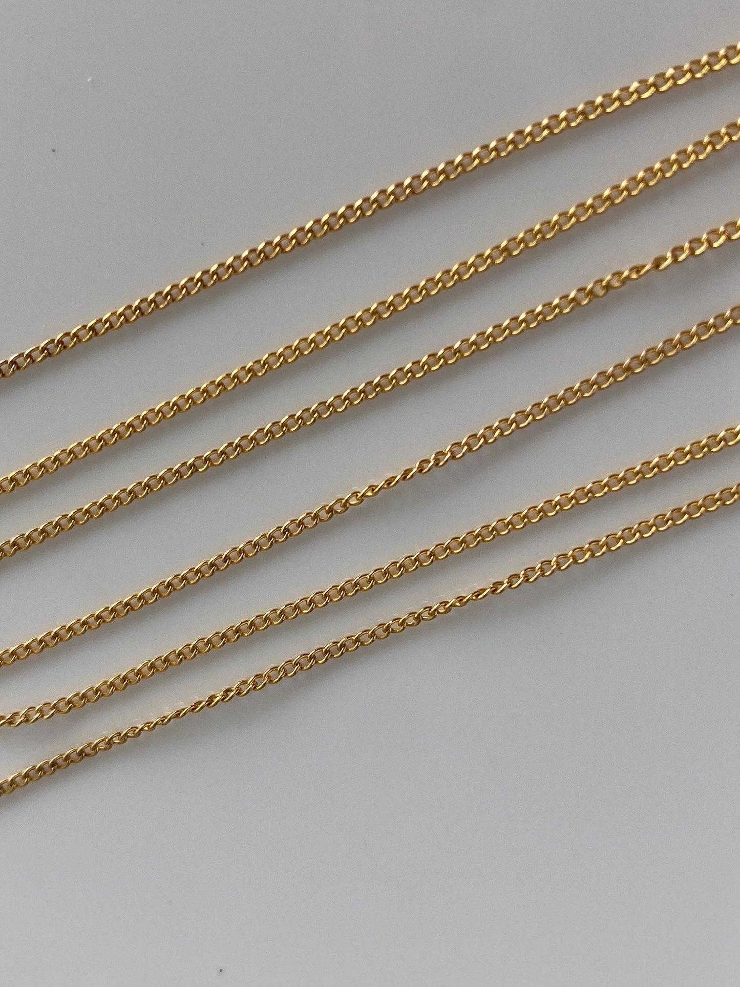 Vintage Solid 10k Yellow Gold Dainty Curb Chain Necklace - 17 inches