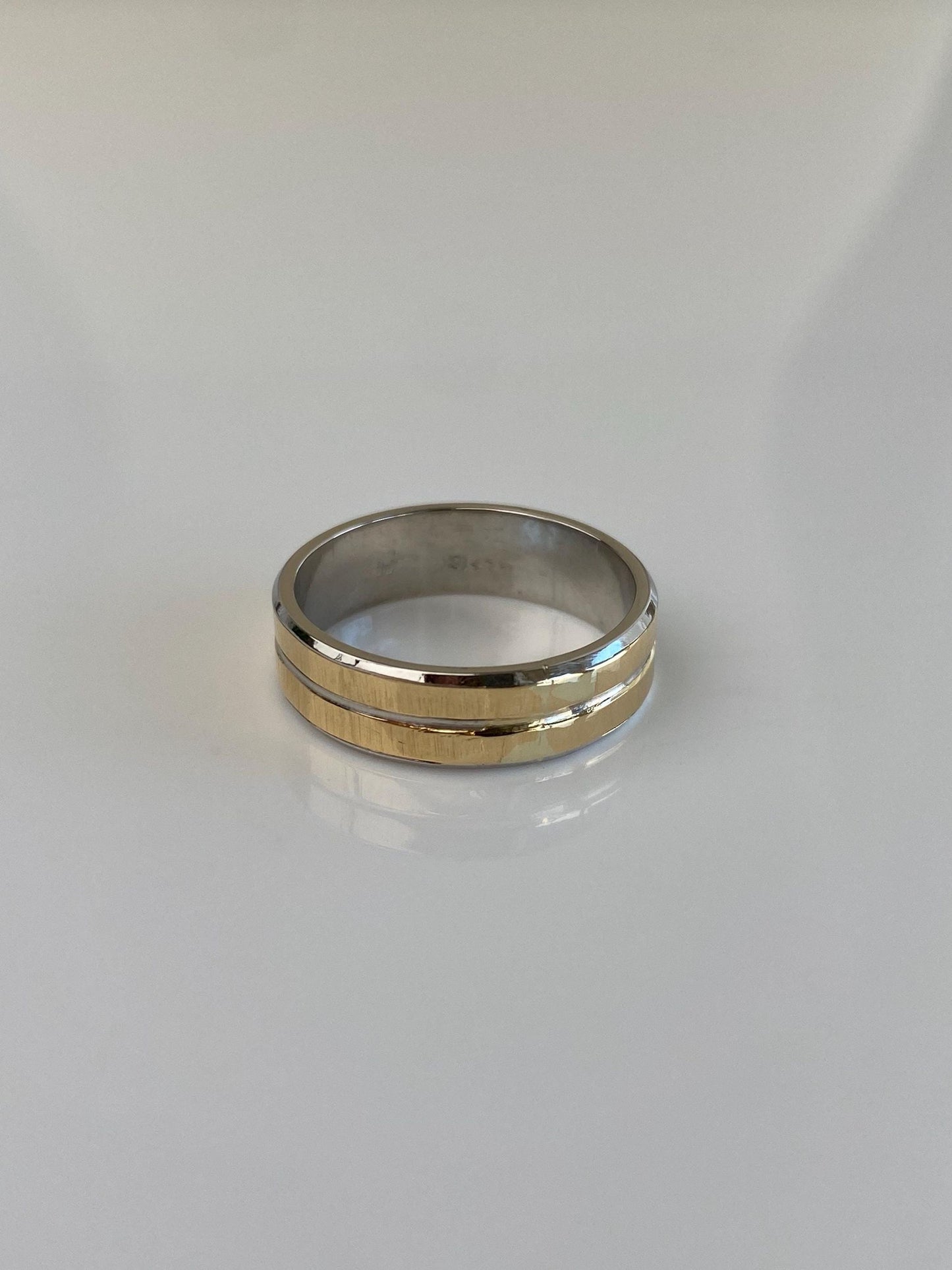 Vintage Solid 14k Yellow Gold & Platinum Ring Band - Size 7.75