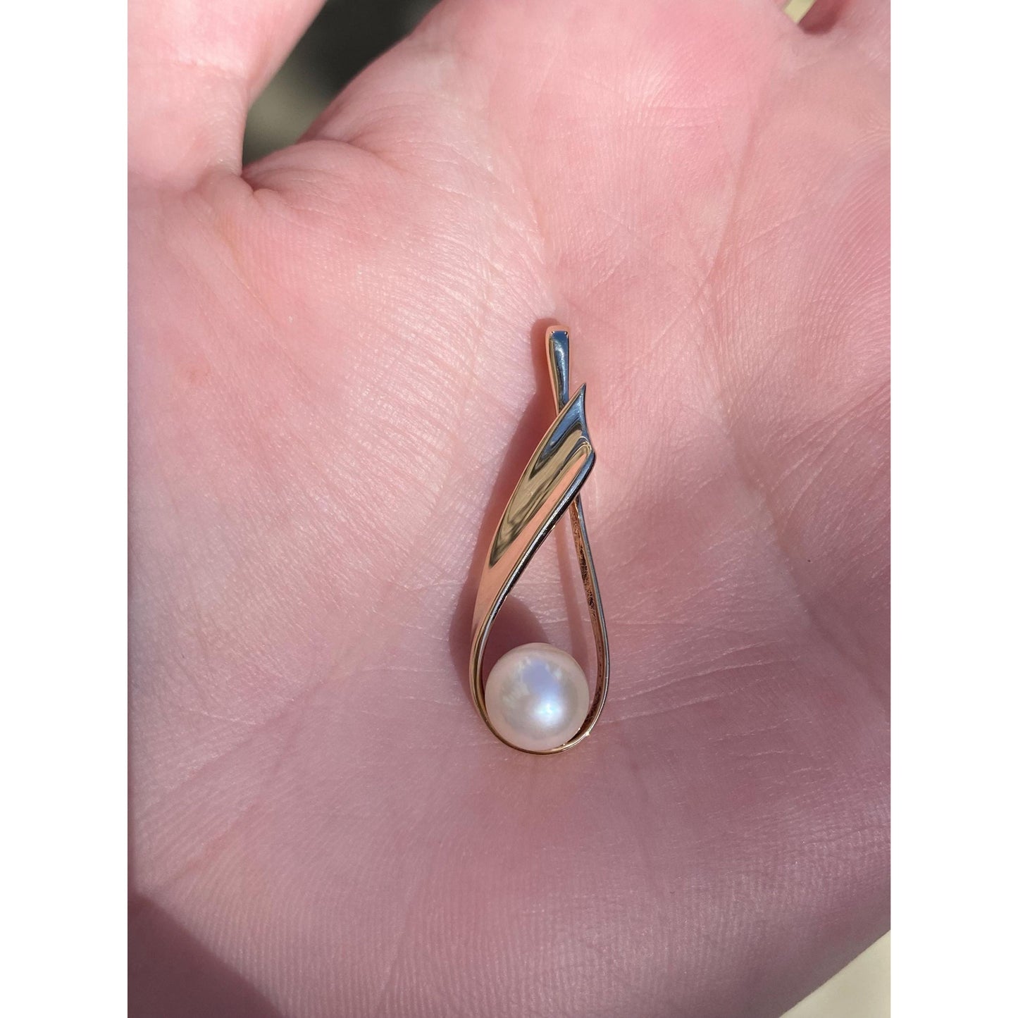 Vintage Solid 14k Yellow Gold Pearl Swoop Slide Charm