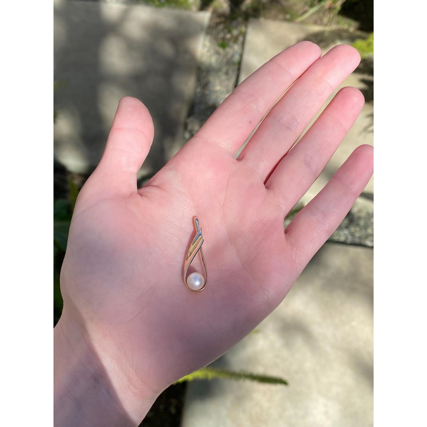 Vintage Solid 14k Yellow Gold Pearl Swoop Slide Charm