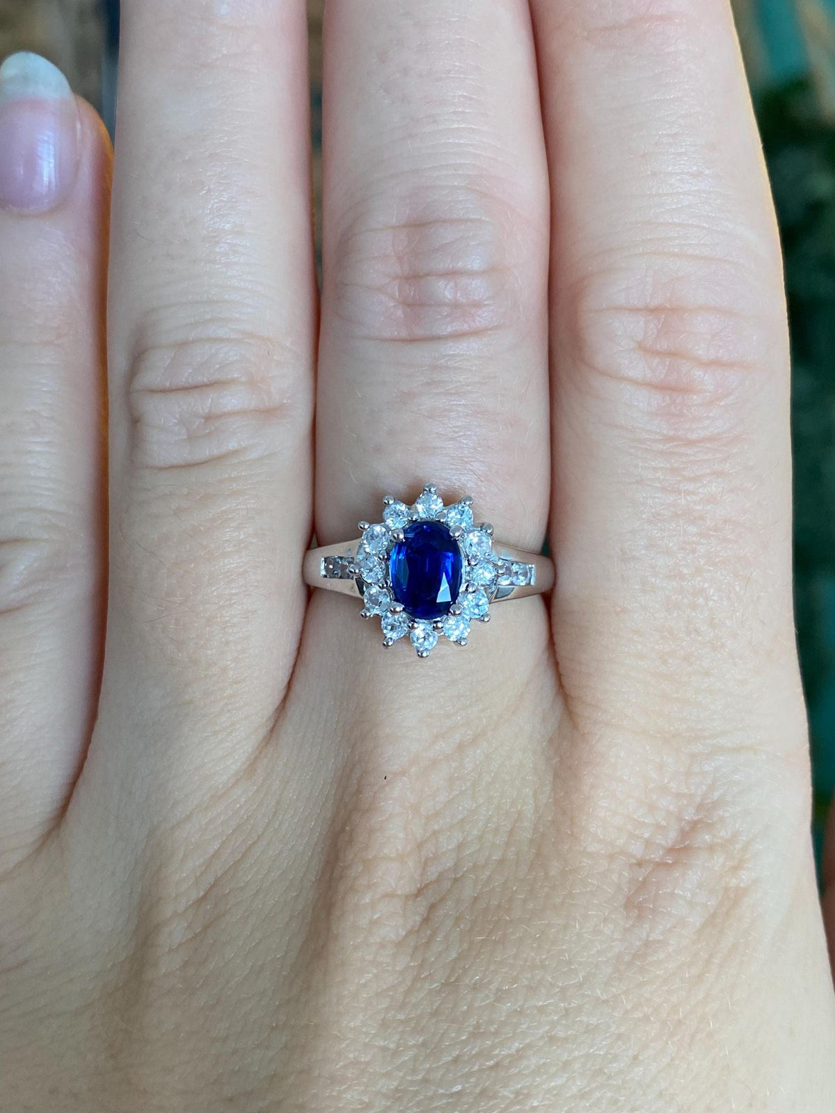 Vintage Solid 10k White Gold Blue Sapphire Clear Spinel Halo Ring - Size 7
