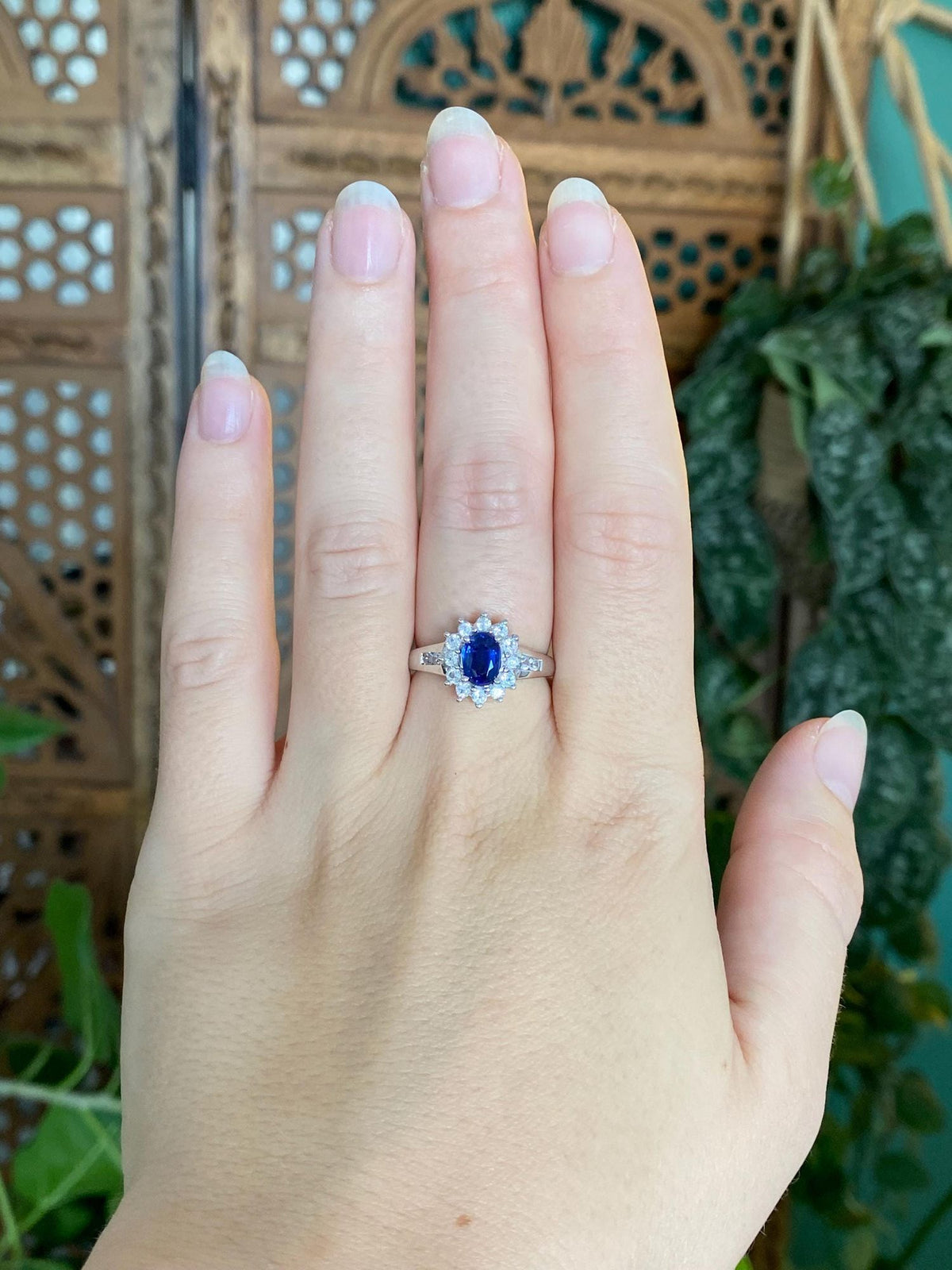 Vintage Solid 10k White Gold Blue Sapphire Clear Spinel Halo Ring - Size 7