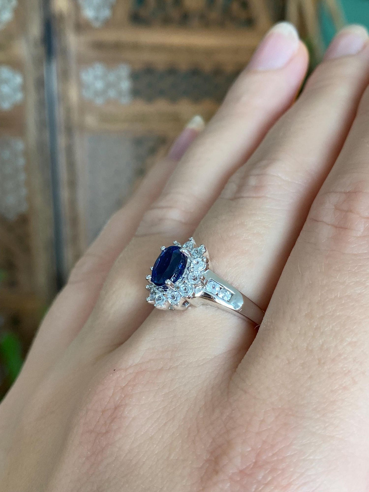 Vintage Solid 10k White Gold Blue Sapphire Clear Spinel Halo Ring - Size 7