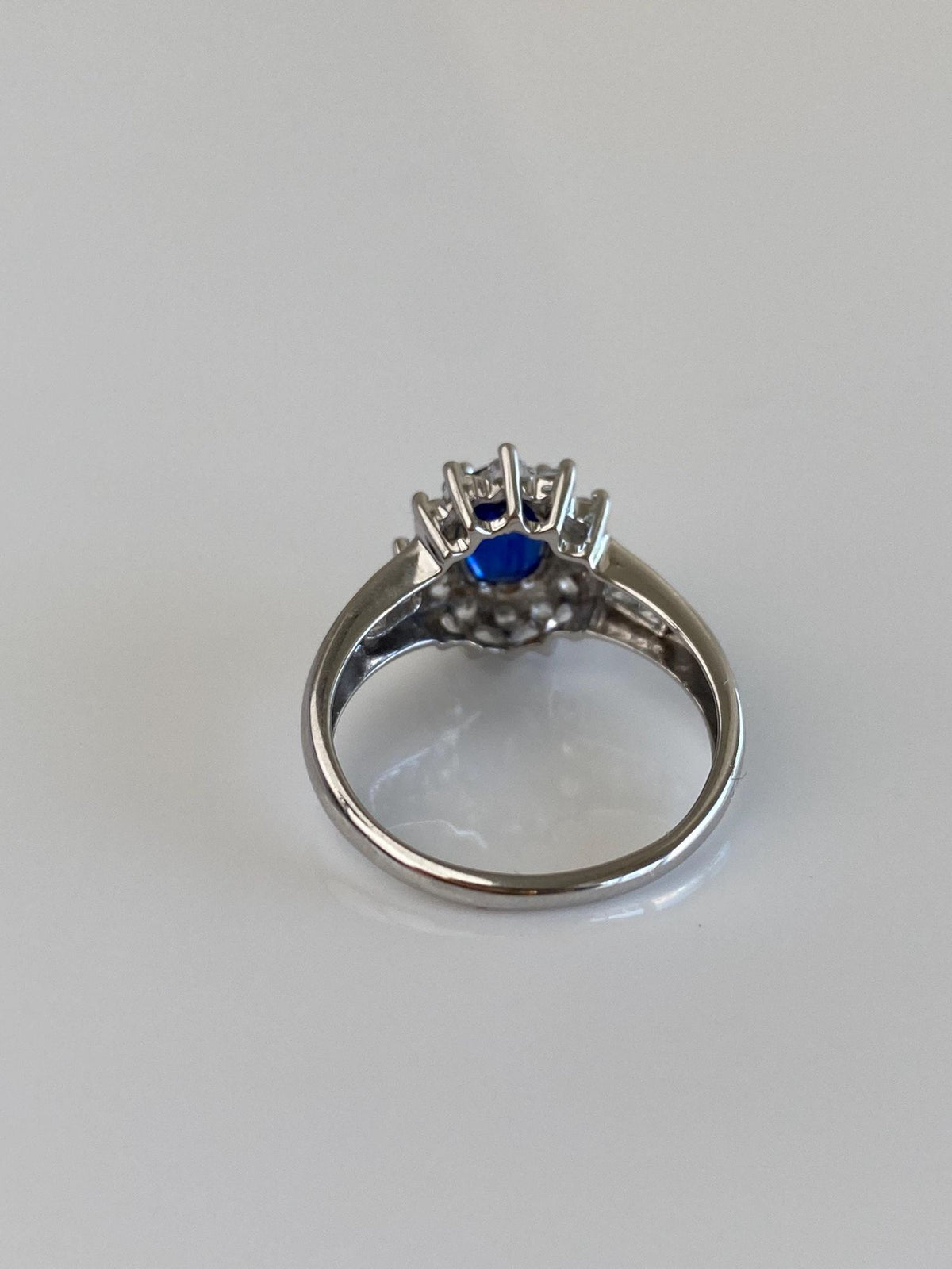 Vintage Solid 10k White Gold Blue Sapphire Clear Spinel Halo Ring - Size 7