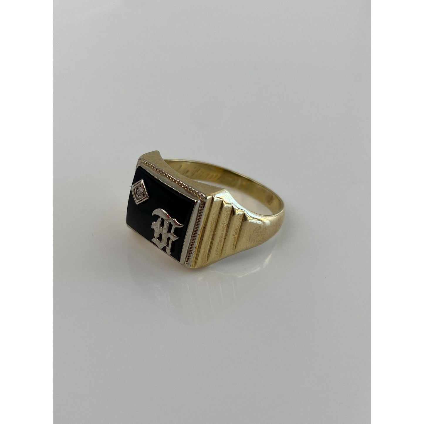 Vintage Solid 10k White & Yellow Gold Diamond Onyx Initial Signet Ring - Size 10.75