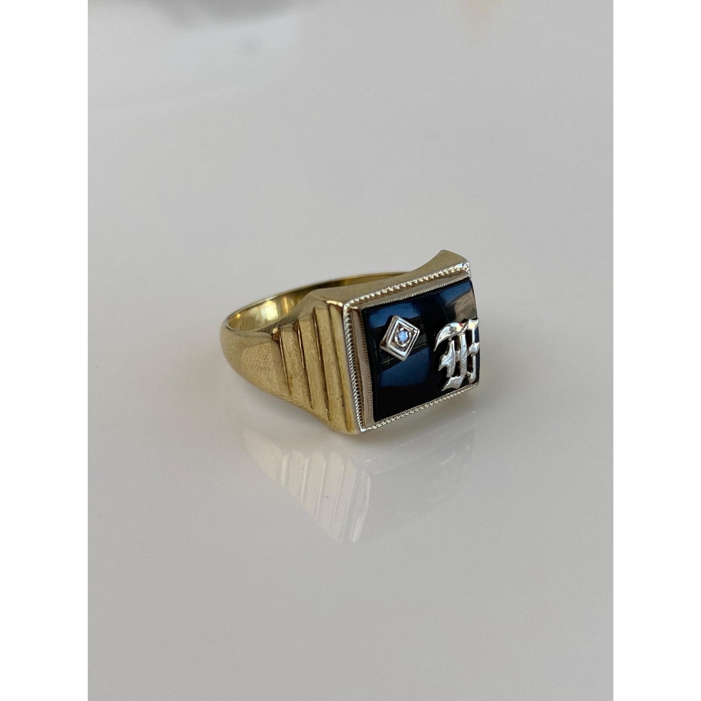 Vintage Solid 10k White & Yellow Gold Diamond Onyx Initial Signet Ring - Size 10.75