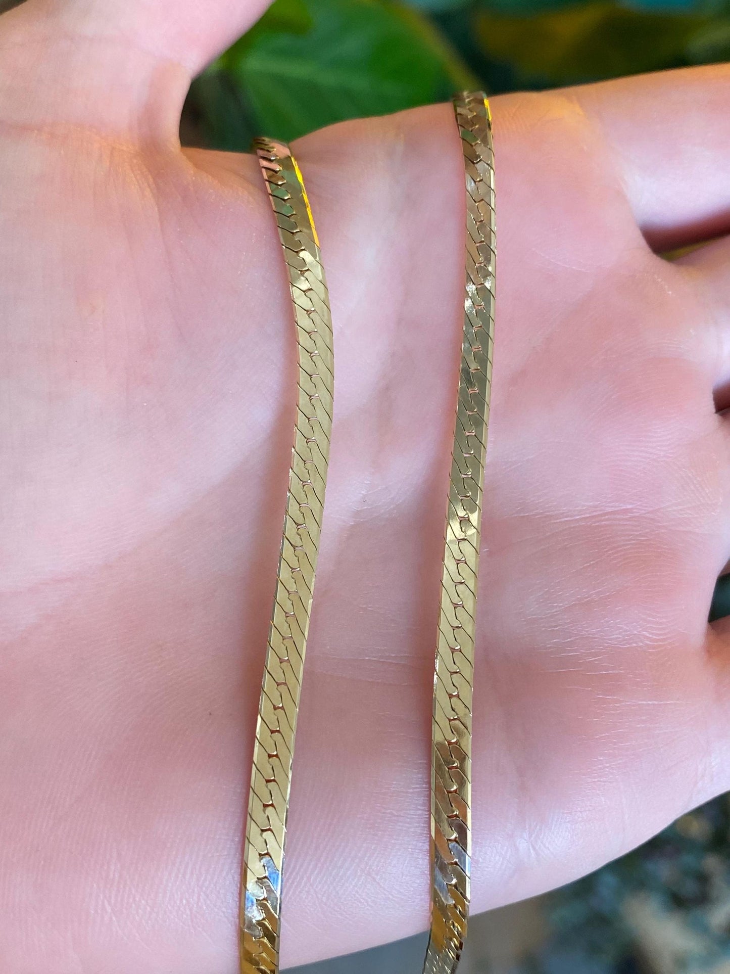 Vintage Solid 14k Yellow Gold Herringbone Chain Necklace - 20.5 inches