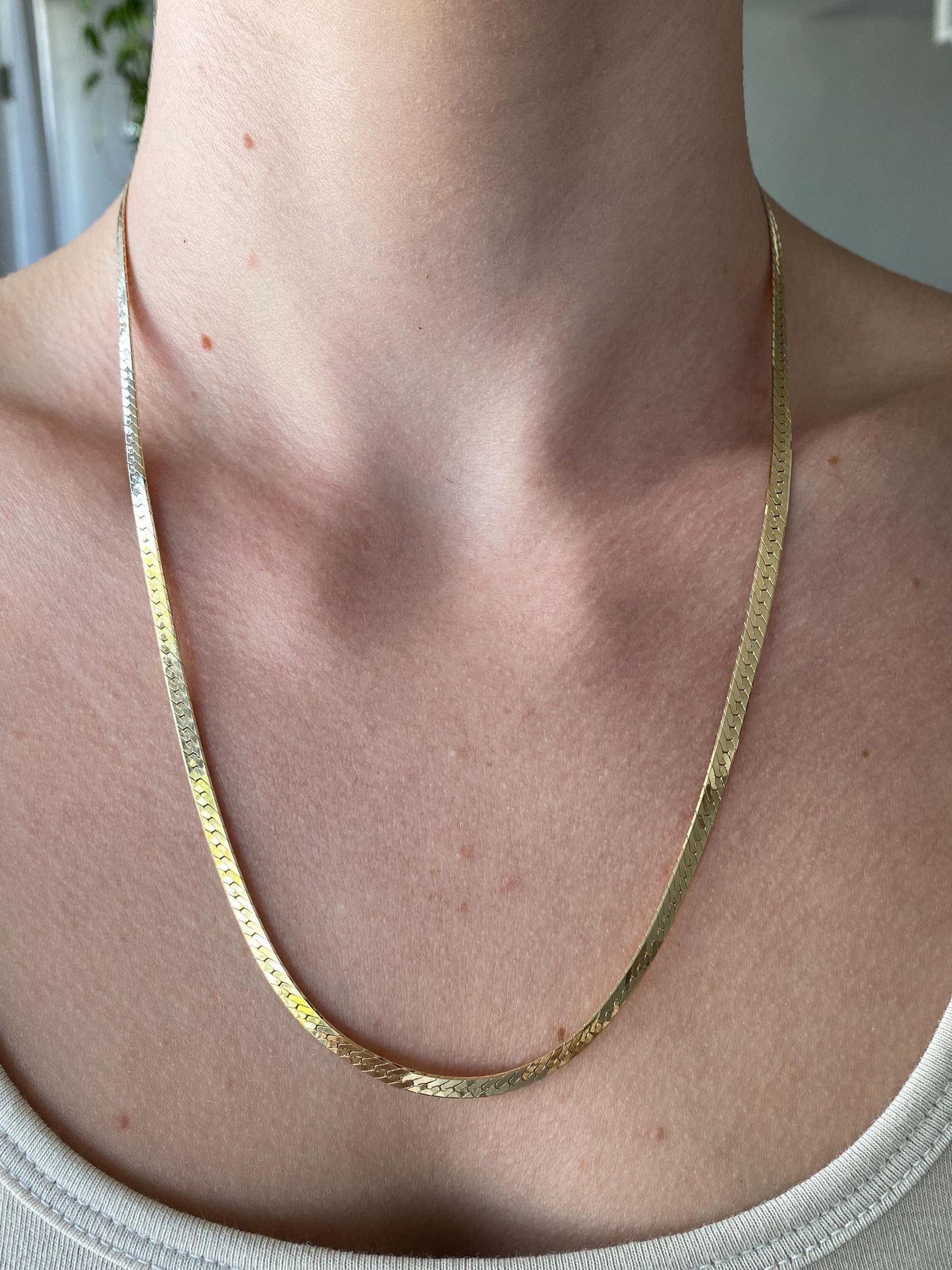 Vintage Solid 14k Yellow Gold Herringbone Chain Necklace - 20.5 inches