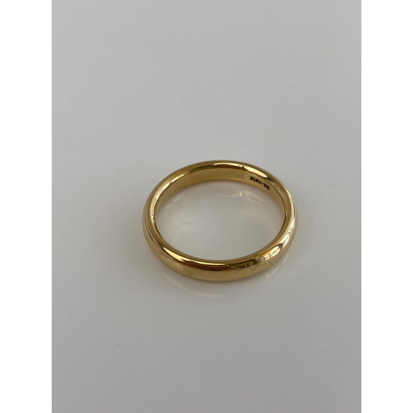 Vintage Solid 18k Yellow Gold Ring Band - Size 10.25