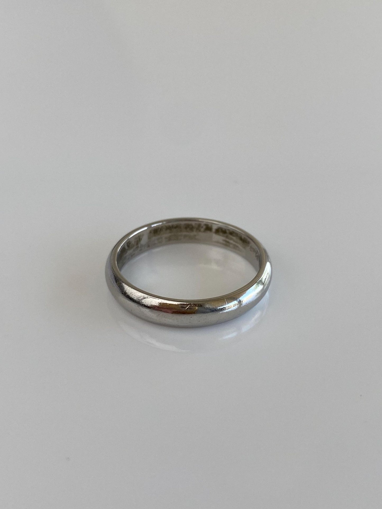 Vintage Solid Platinum Ring Band - Size 7.25