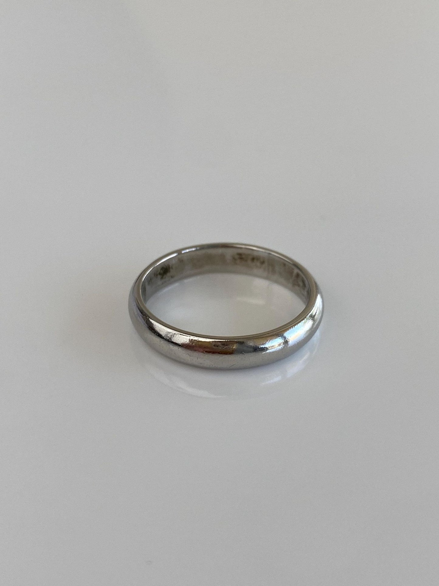 Vintage Solid Platinum Ring Band - Size 7.25