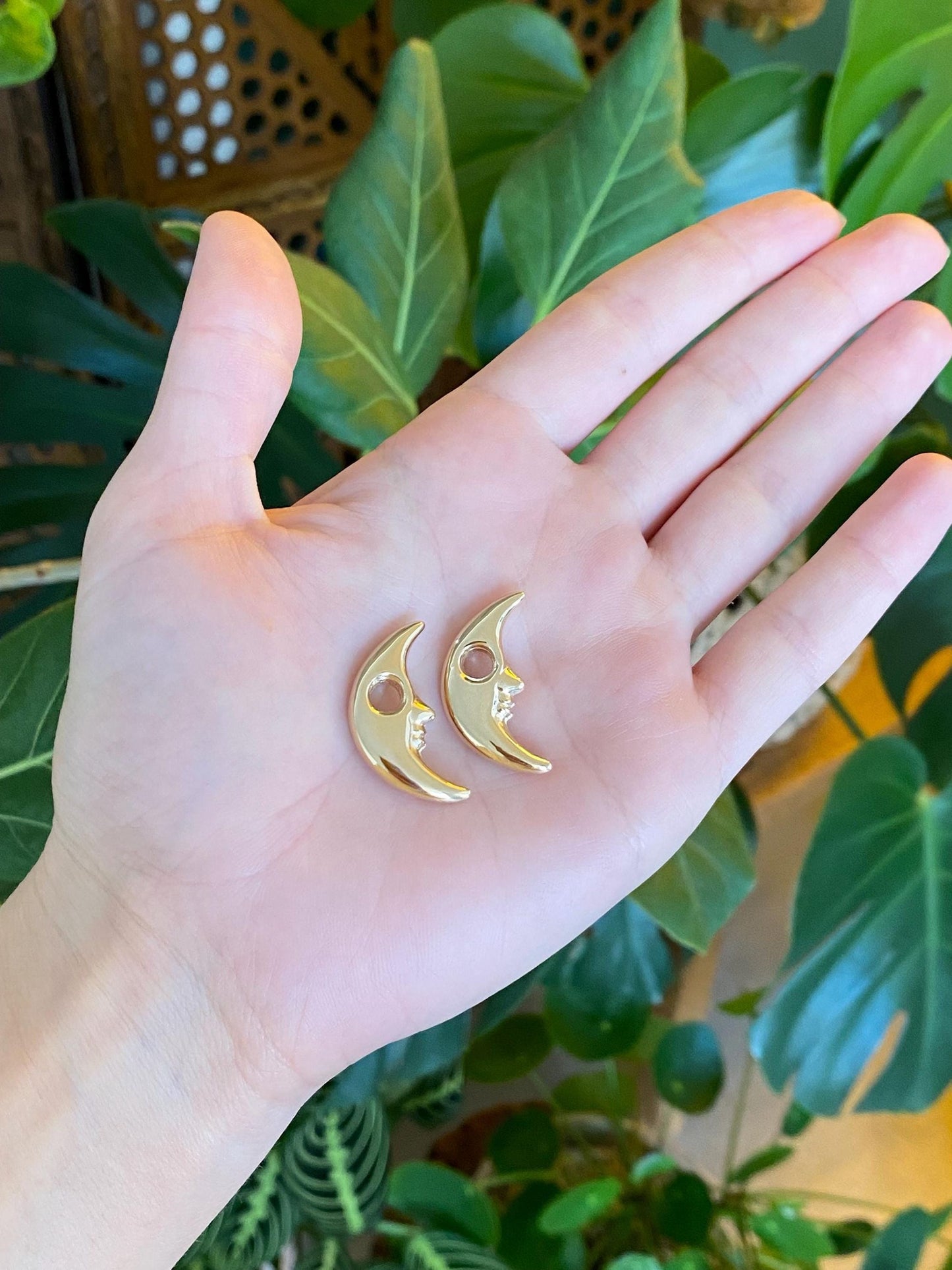 Vintage 14k Yellow Gold Moon Man Hoop Charms