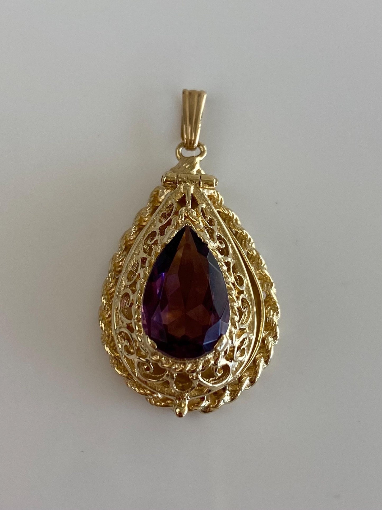Vintage Solid 14k Yellow Gold Purple Cubic Zirconia Open Work Locket Charm