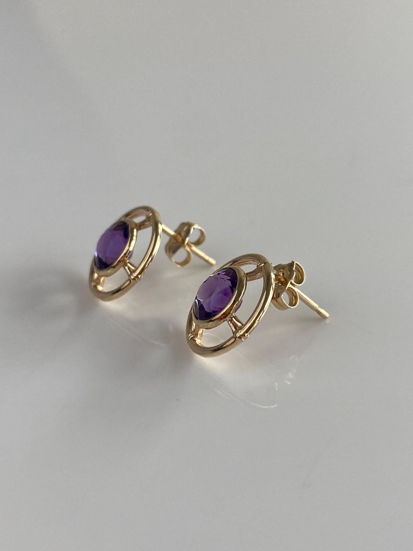 Vintage Solid 10k Yellow Gold Amethyst Stud Earrings