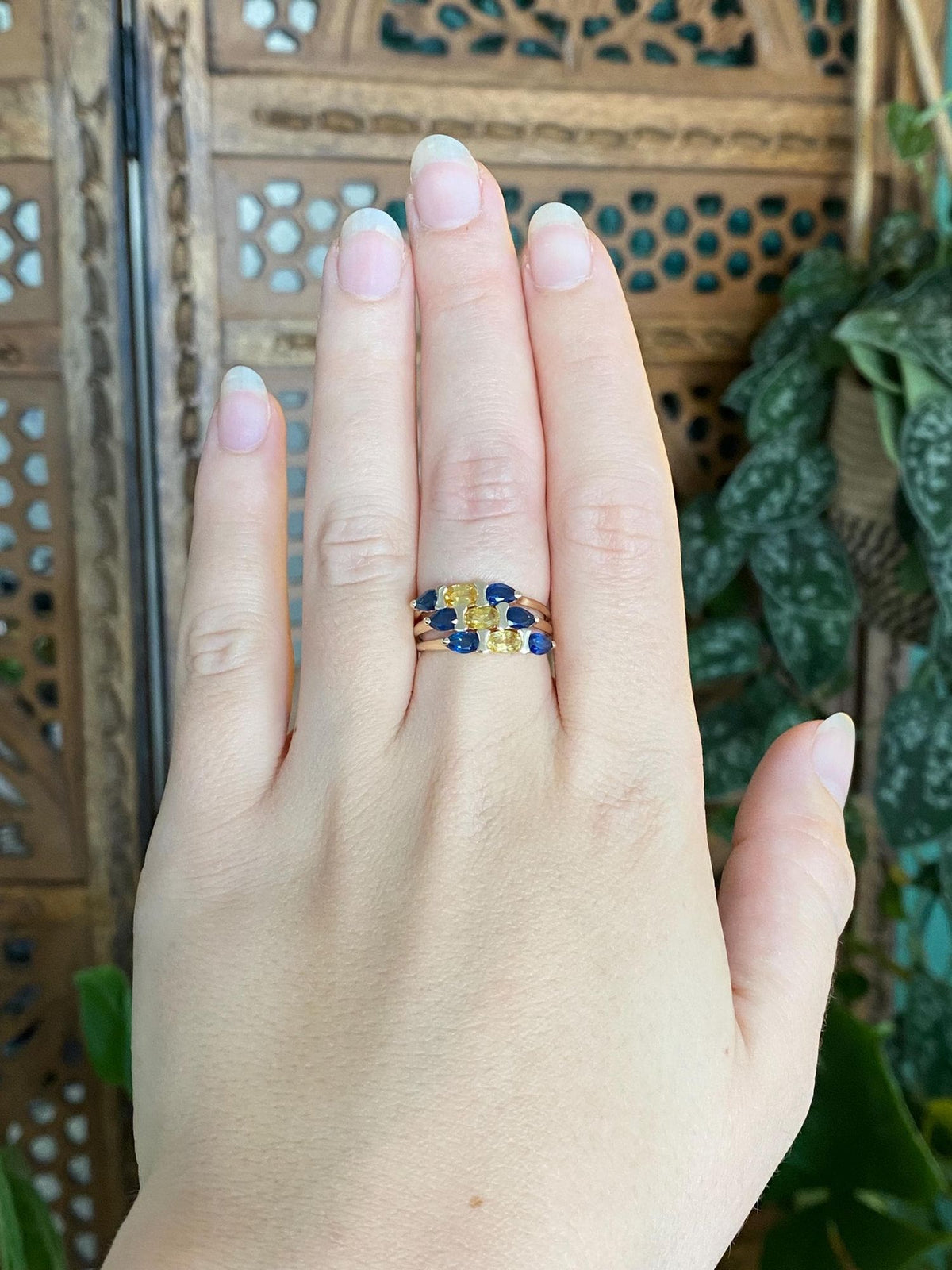 Vintage Solid 10k Yellow Gold Yellow & Blue Sapphire Rows Ring - Size 6.75