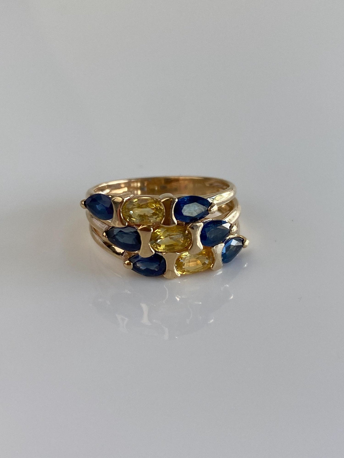 Vintage Solid 10k Yellow Gold Yellow & Blue Sapphire Rows Ring - Size 6.75
