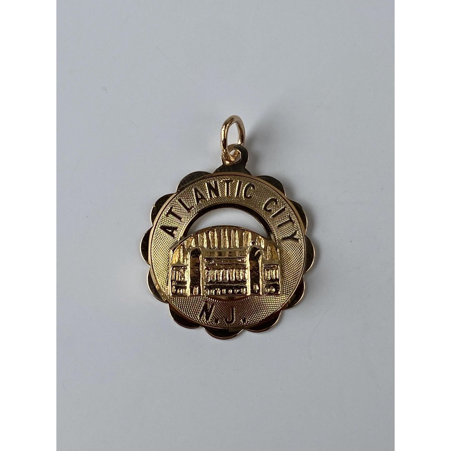 Vintage Solid 14k Yellow Gold Atlantic City Charm
