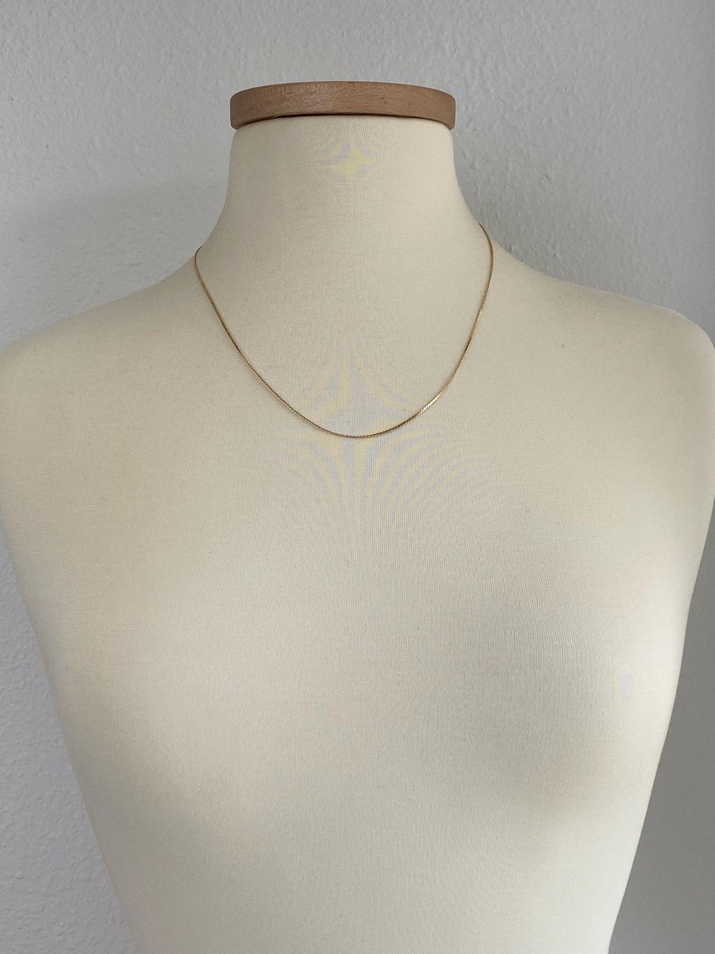 Vintage Solid 14k Yellow Gold Long Serpentine Chain Necklace - 21.25 inches