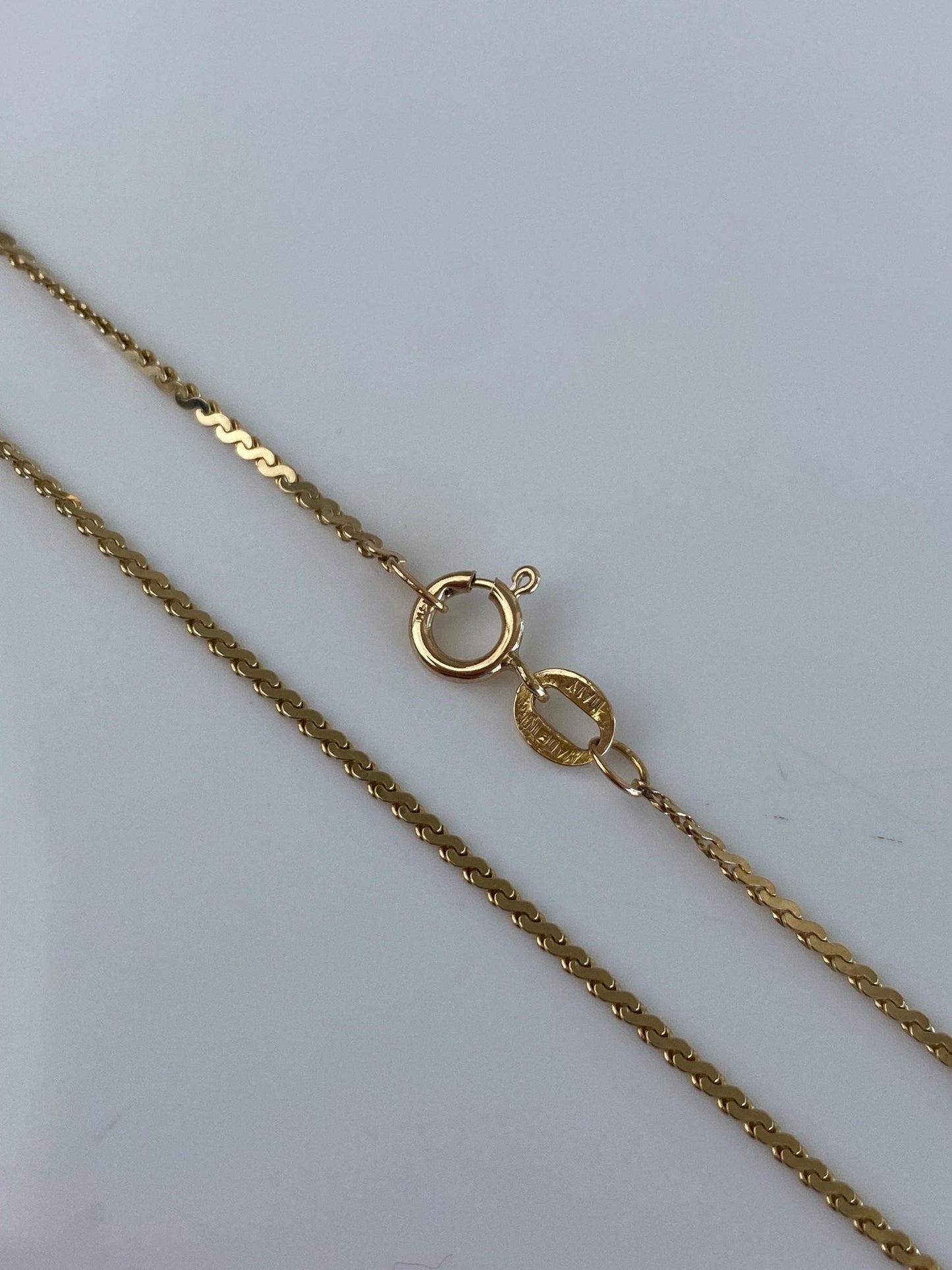 Vintage Solid 14k Yellow Gold Long Serpentine Chain Necklace - 21.25 inches