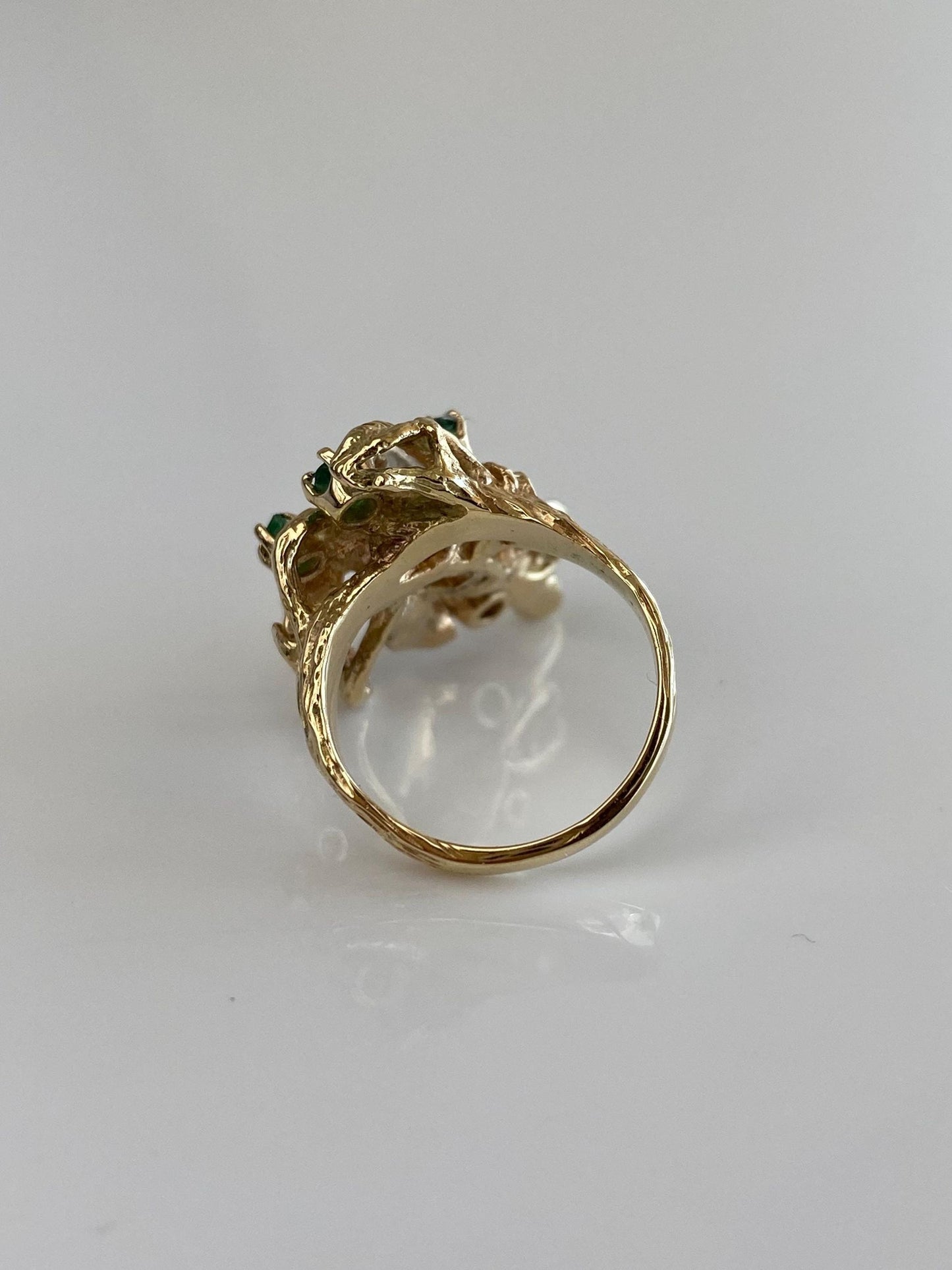 Vintage Solid 14k Yellow Gold Diamond Emerald Leaves Ring - Size 4.5
