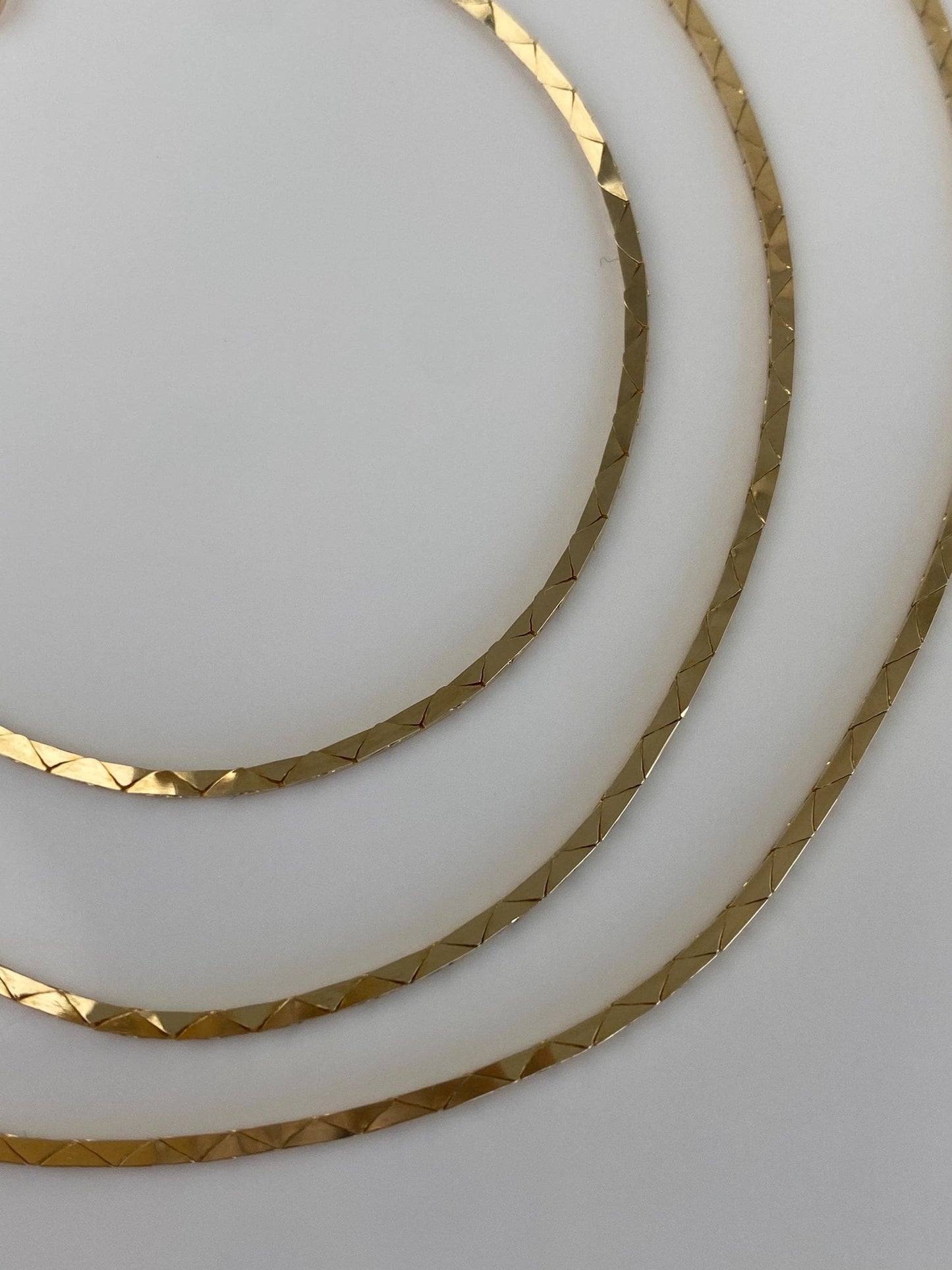 Vintage Solid 14k Yellow Gold Long Triangle Link Chain Necklace - 24 inches