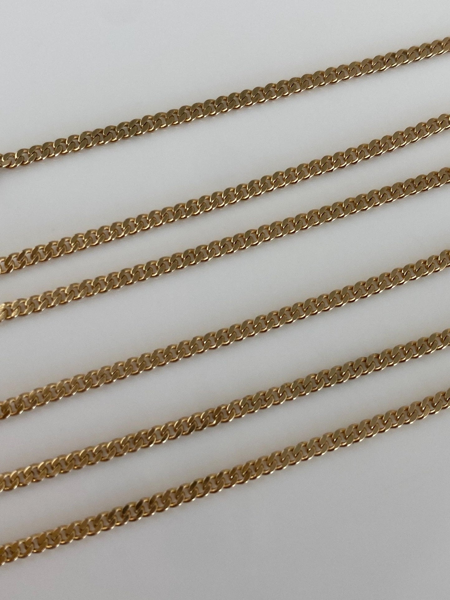 Vintage Solid 14k Yellow Gold Tight Curb Chain Necklace - 18.25 inches
