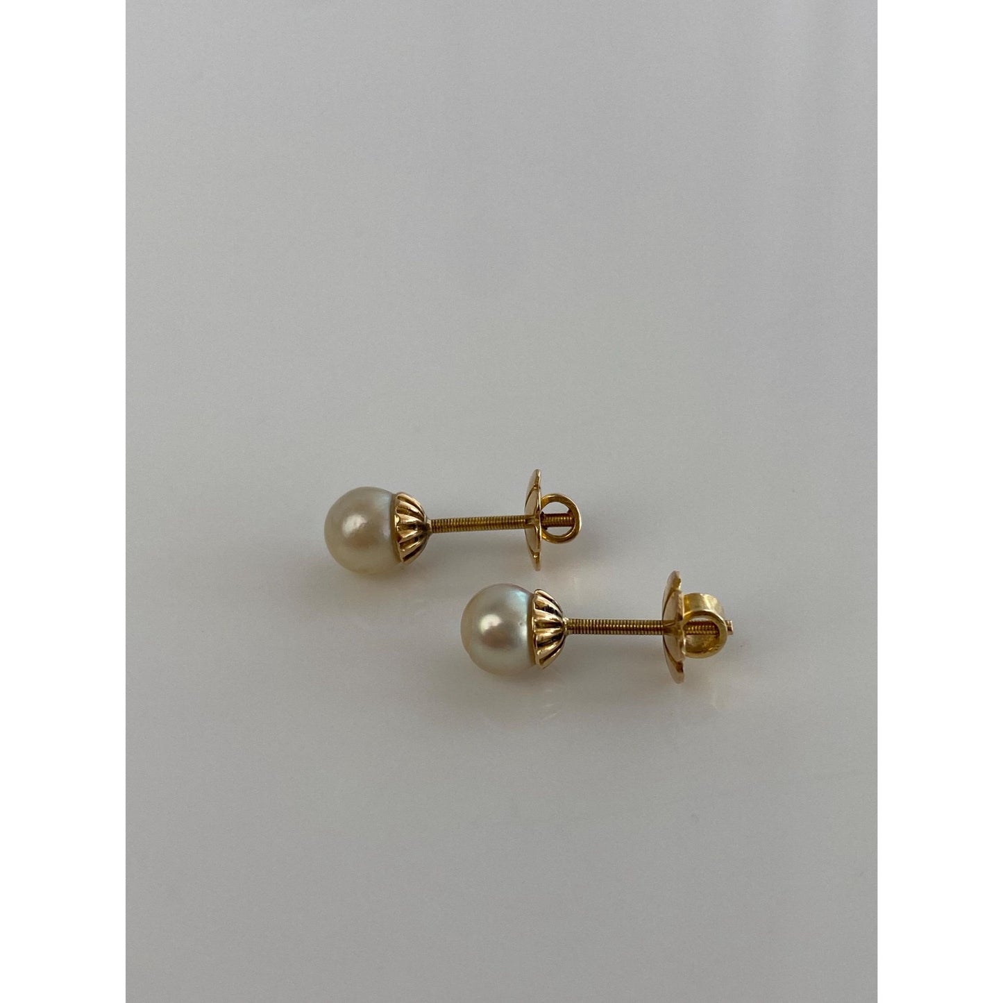 Vintage Solid 14k Yellow Gold Pearl Stud Earrings