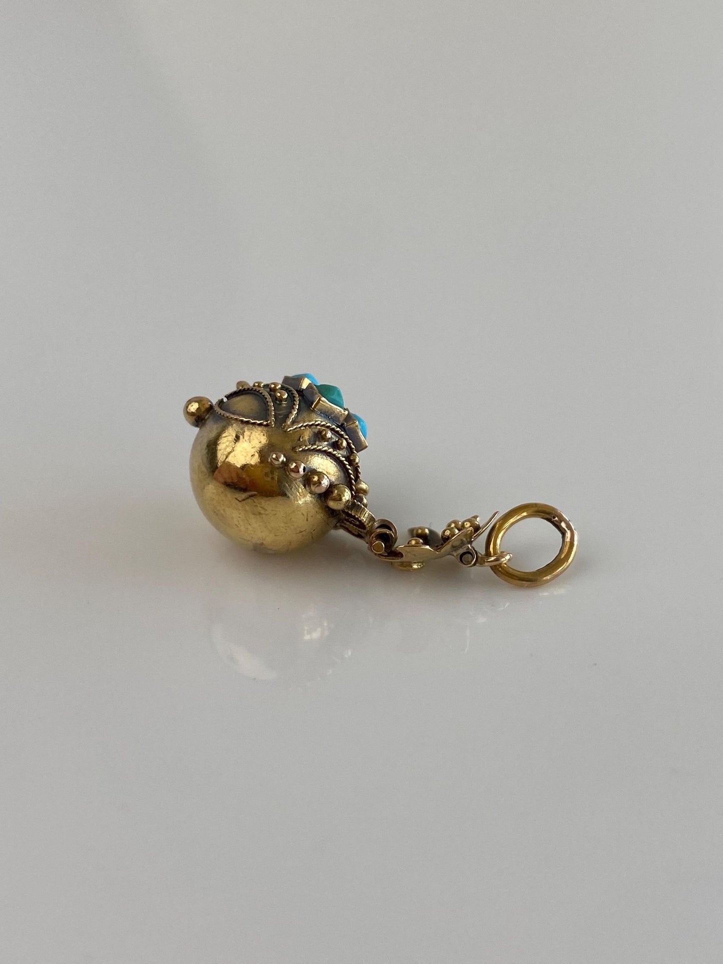 Vintage 20k Yellow Gold Turquoise Granuales Ball Charm