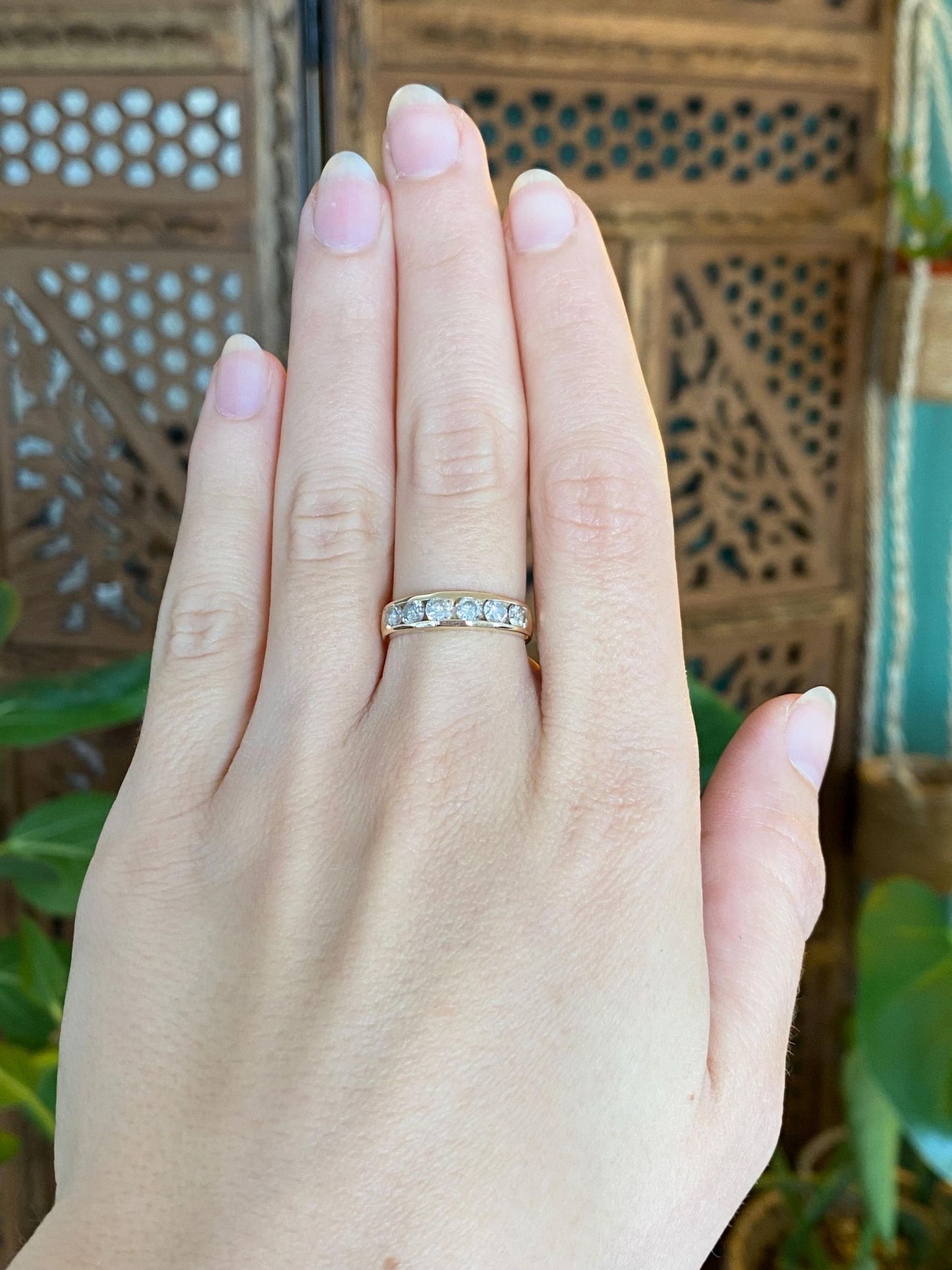 Vintage Solid 14k Yellow Gold Diamond Ring Band - Size 6.5
