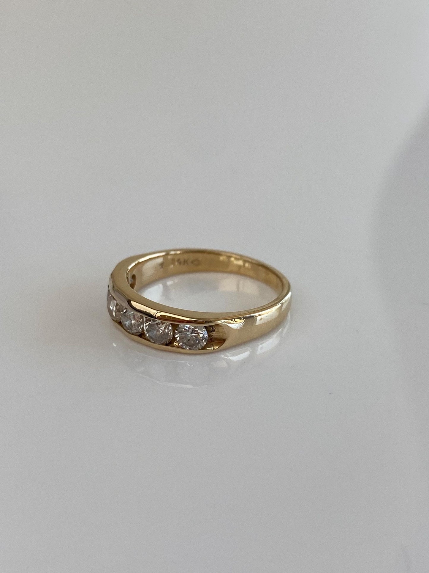 Vintage Solid 14k Yellow Gold Diamond Ring Band - Size 6.5