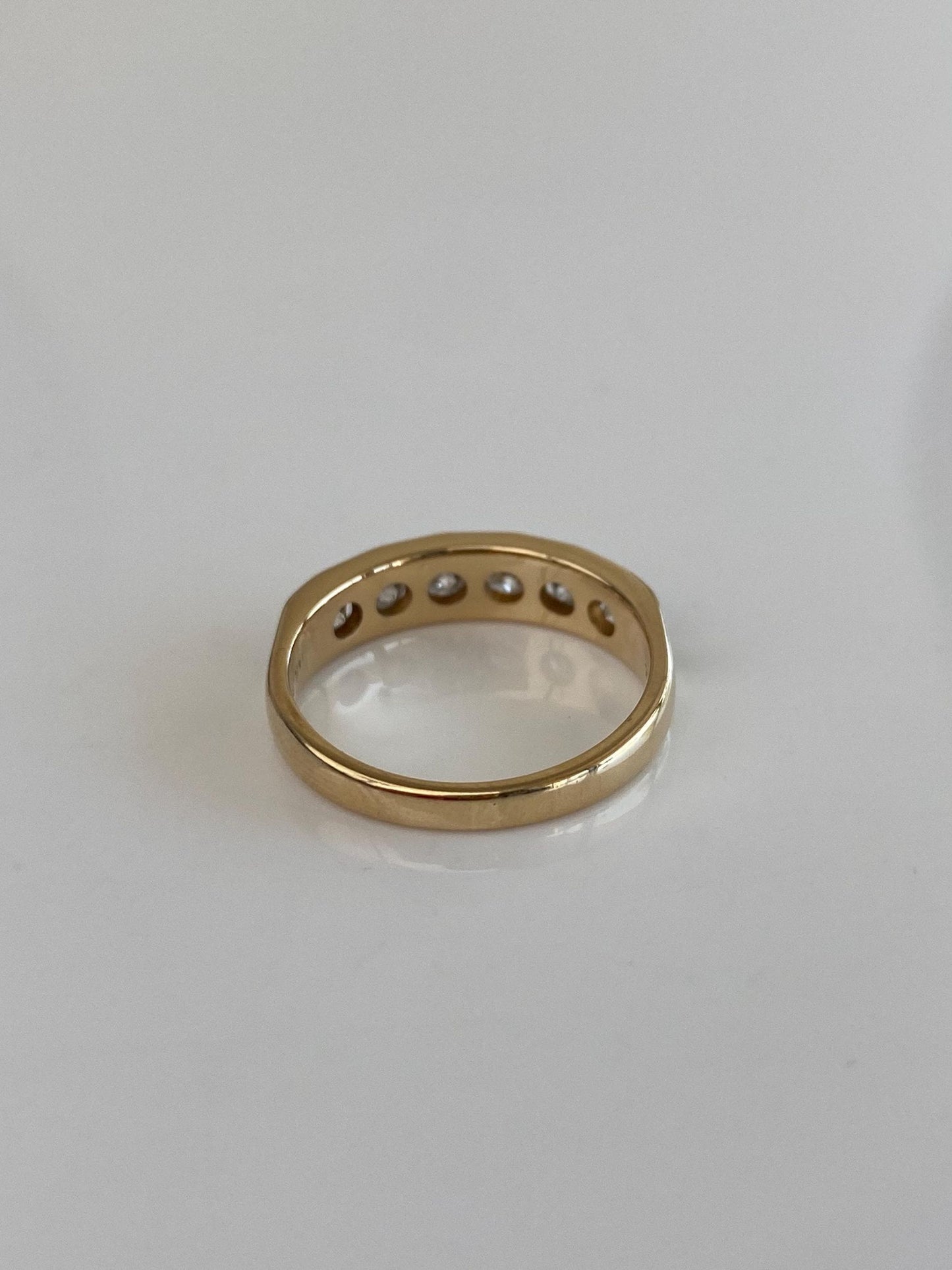 Vintage Solid 14k Yellow Gold Diamond Ring Band - Size 6.5