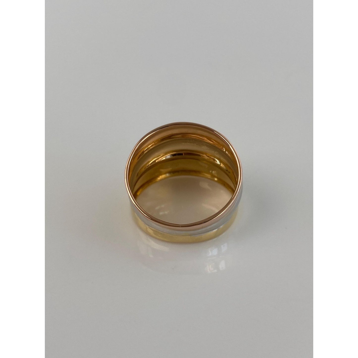 Vintage Solid 18k Tri Tone Gold Ring - Size 6.75