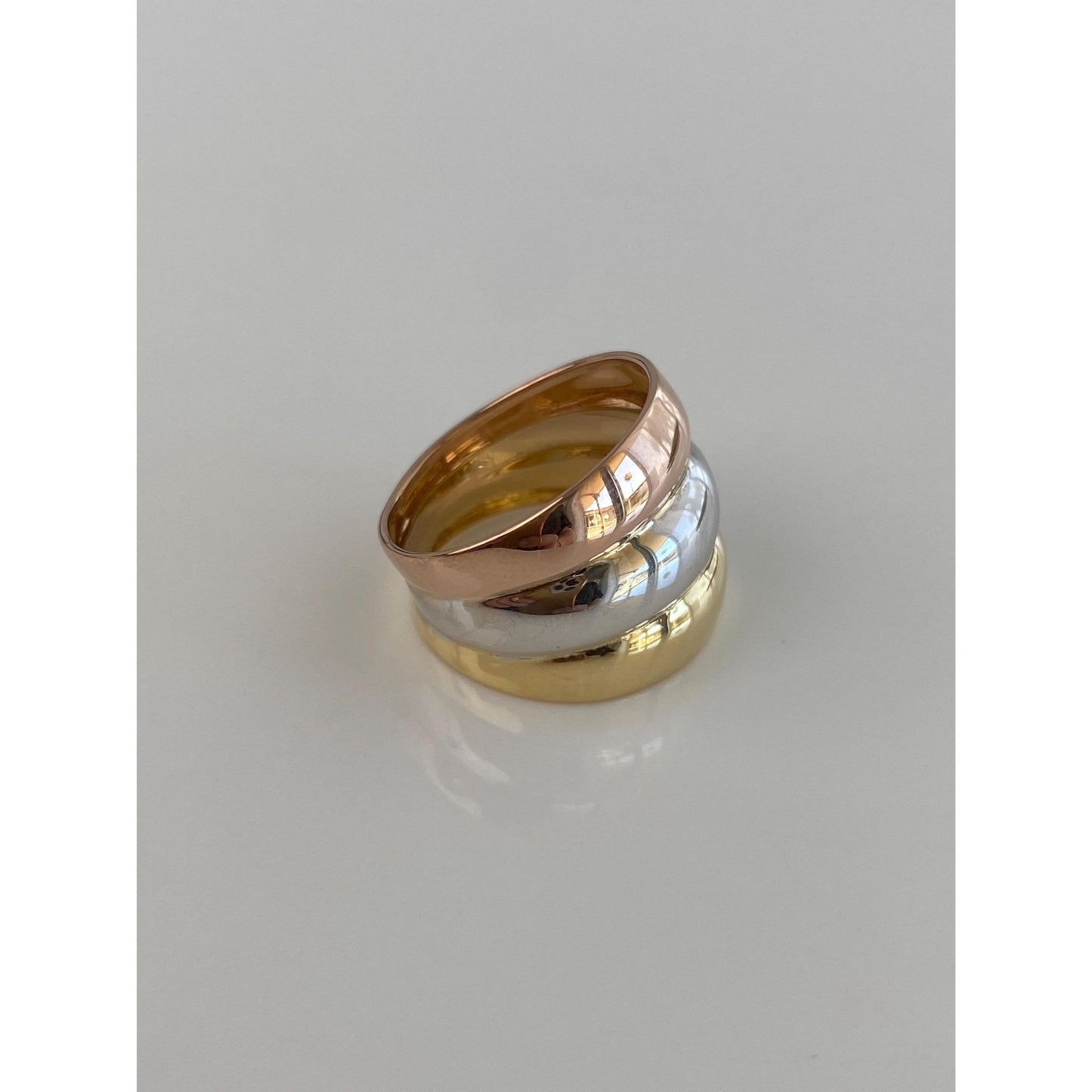 Vintage Solid 18k Tri Tone Gold Ring - Size 6.75