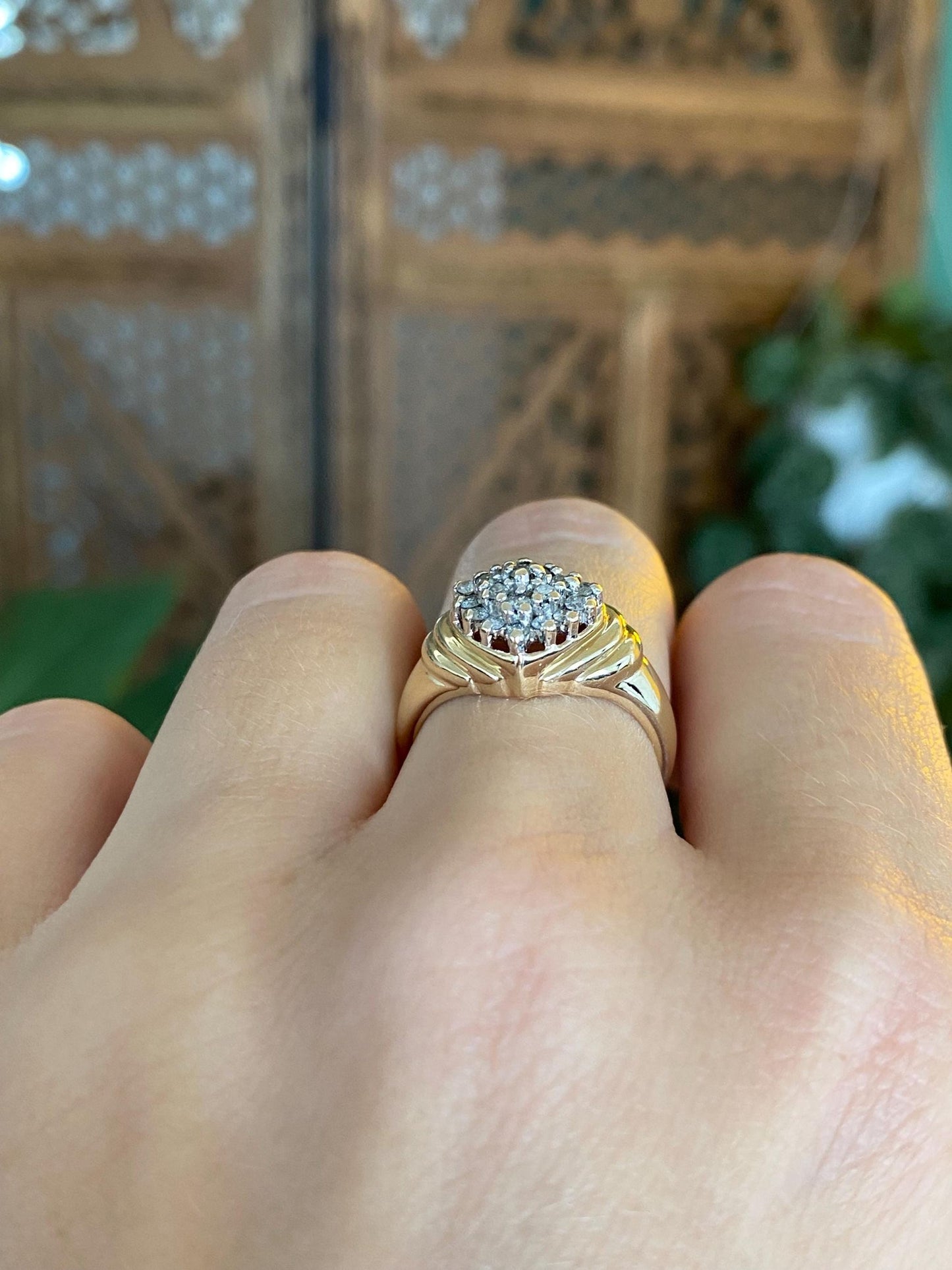 Vintage Solid 10k Yellow Gold Diamond Heart Ring - Size 6.25