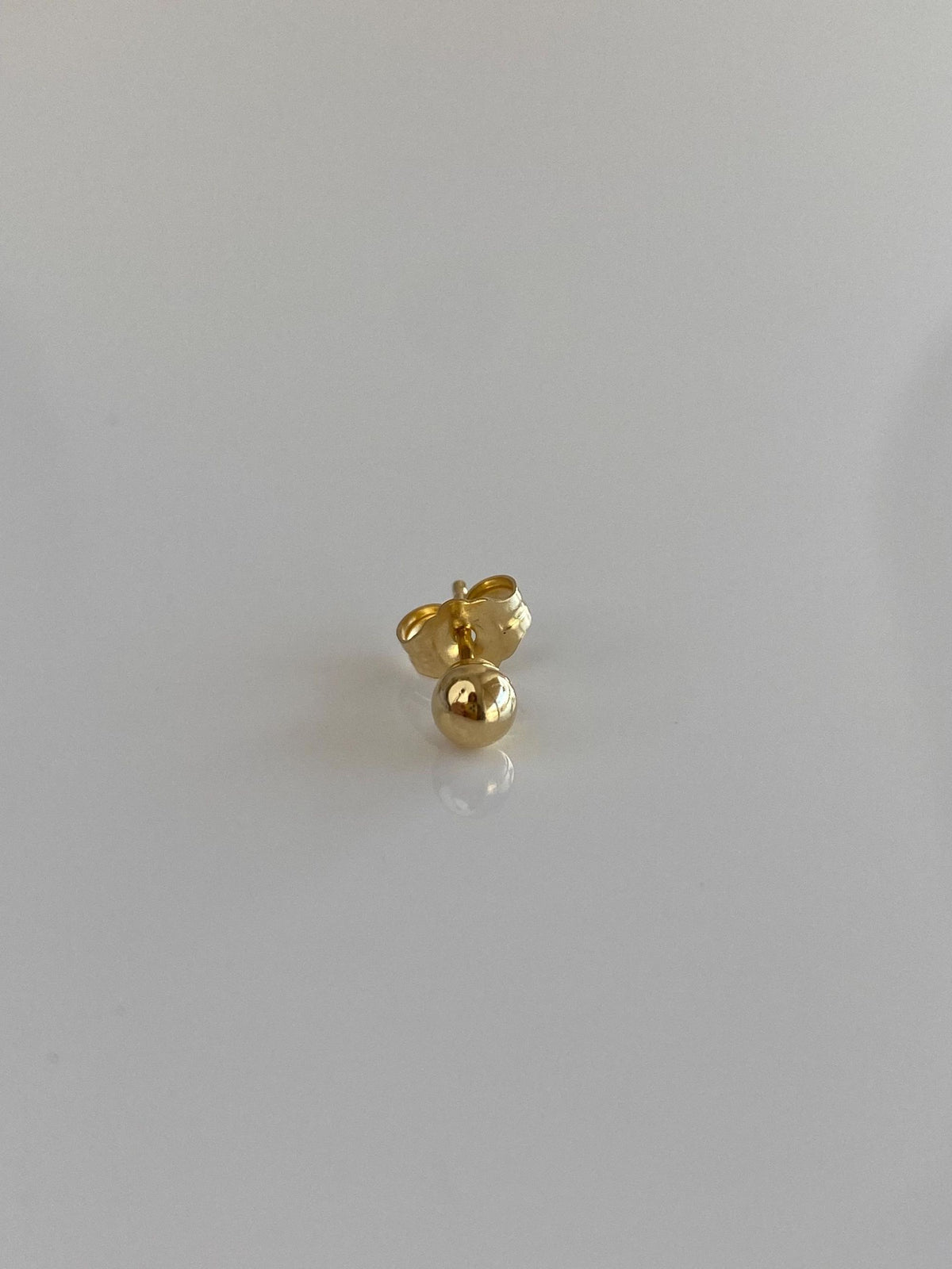 Vintage Solid 18k Yellow Gold SINGLE Ball Stud Earring