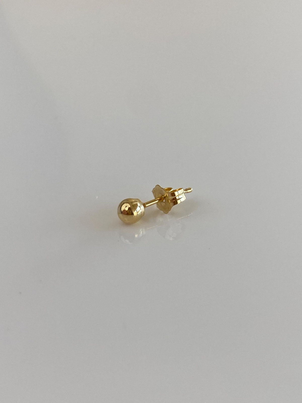 Vintage Solid 18k Yellow Gold SINGLE Ball Stud Earring