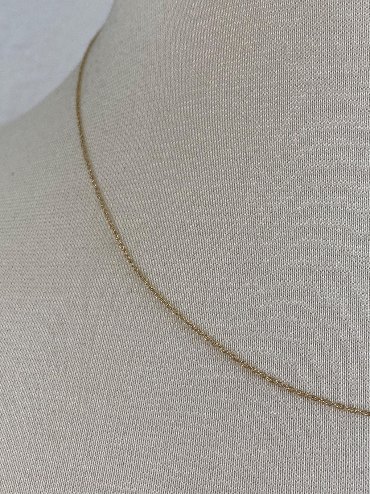 Vintage Solid 10k Yellow Gold Dainty Chain Necklace - 18.25 inches