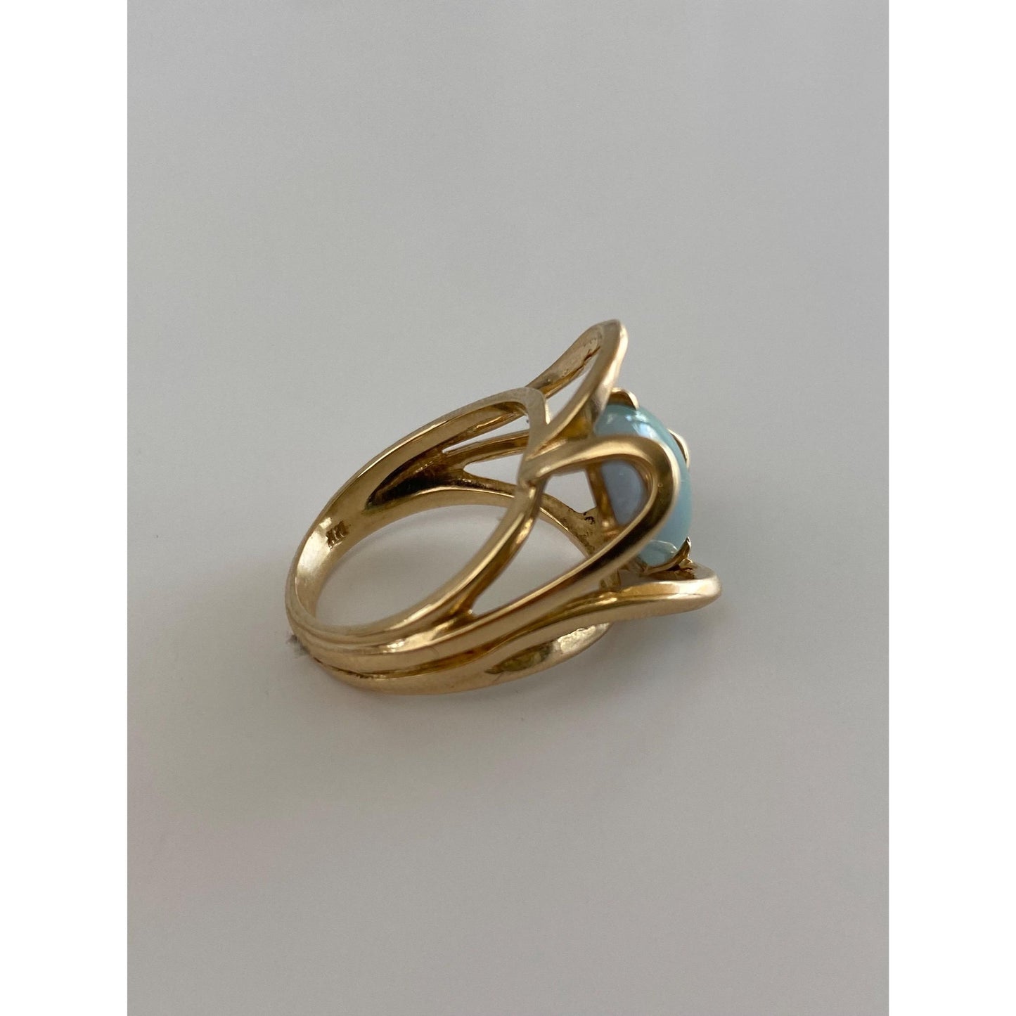 Vintage Solid 14k Yellow Gold Jade Ring - Size 5.5