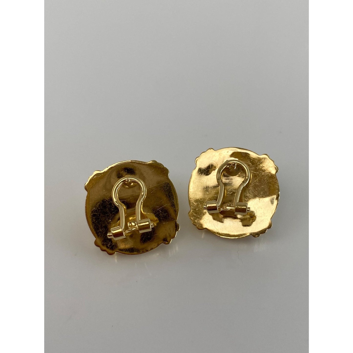 Vintage 14k White & Yellow Gold Medallion Style Domed Stud Earrings