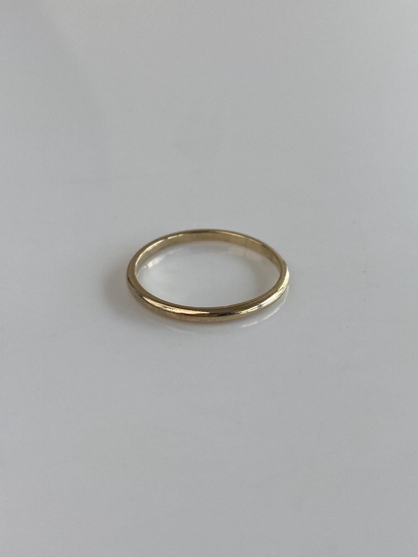 Vintage Solid 14k Yellow Gold Slim Ring Band - Size 5.5
