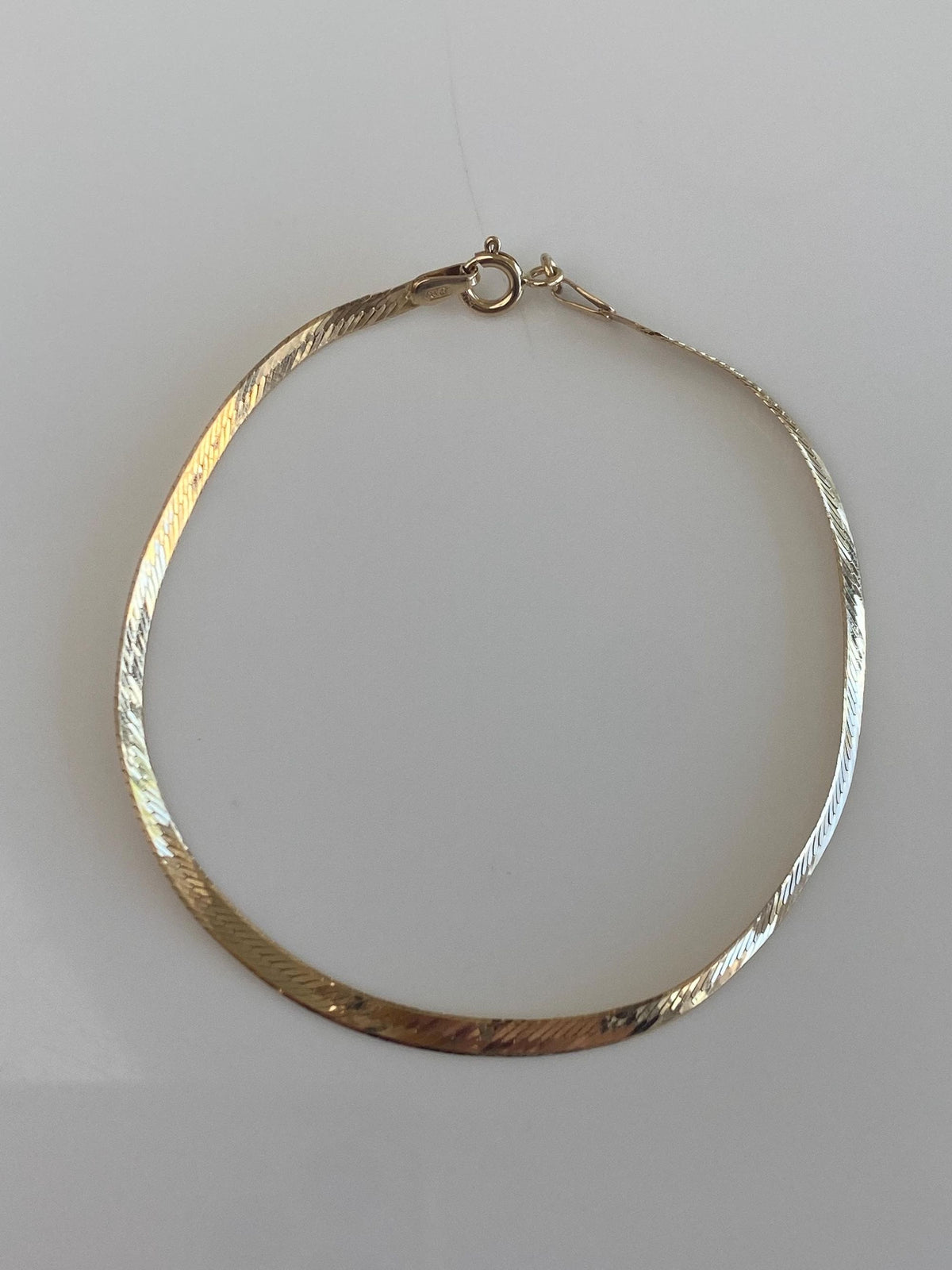 Vintage Solid 14k Yellow Gold Slim Herringbone Chain Bracelet - 7.25 inches