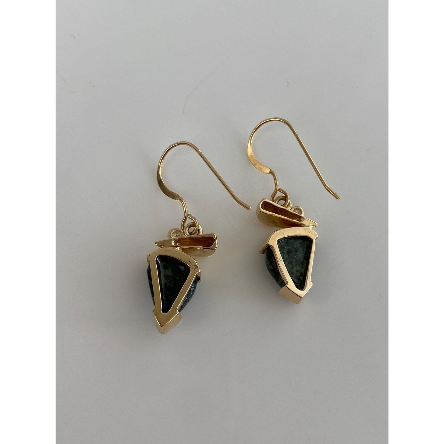 Vintage Solid 14k Yellow Gold Isle Royale Stone & Diamond Drop Earrings