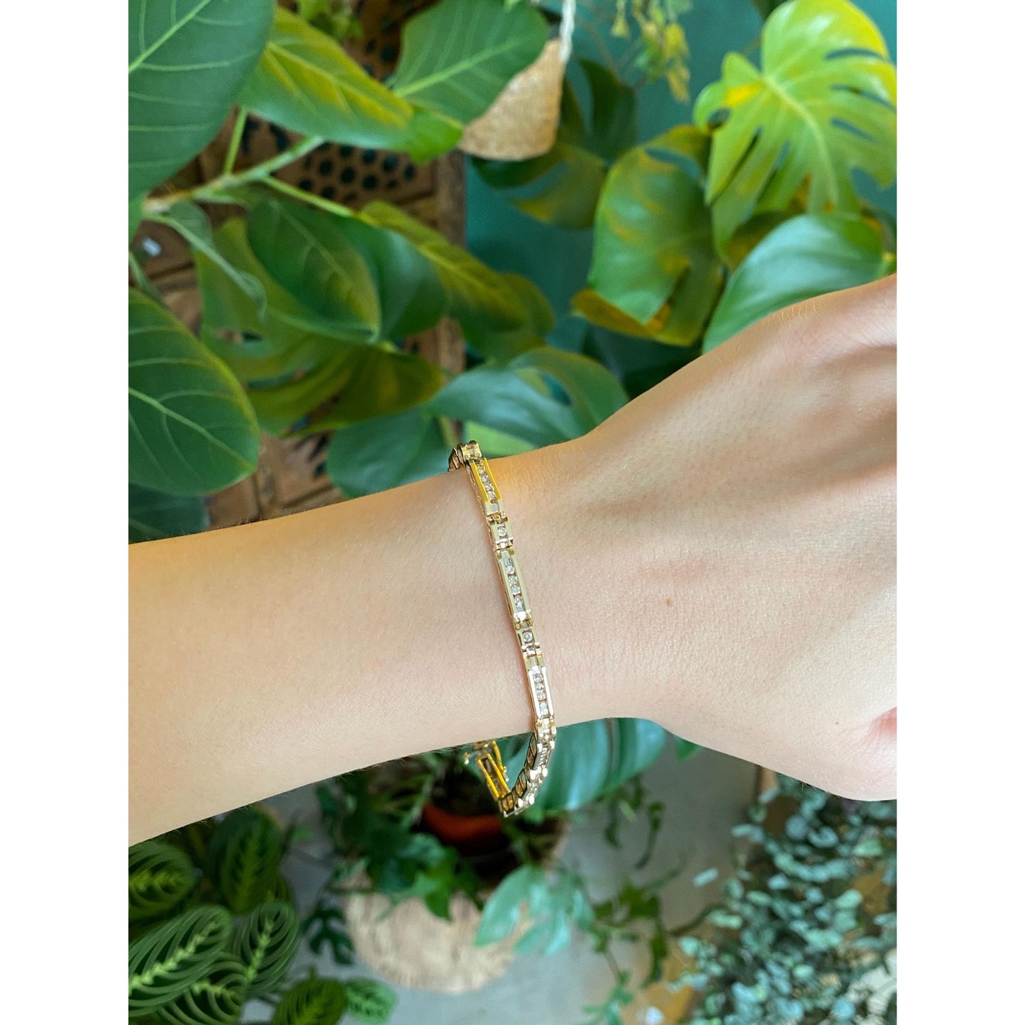 Solid 14k Yellow Gold Diamond Link Bracelet/Anklet - 9 inches