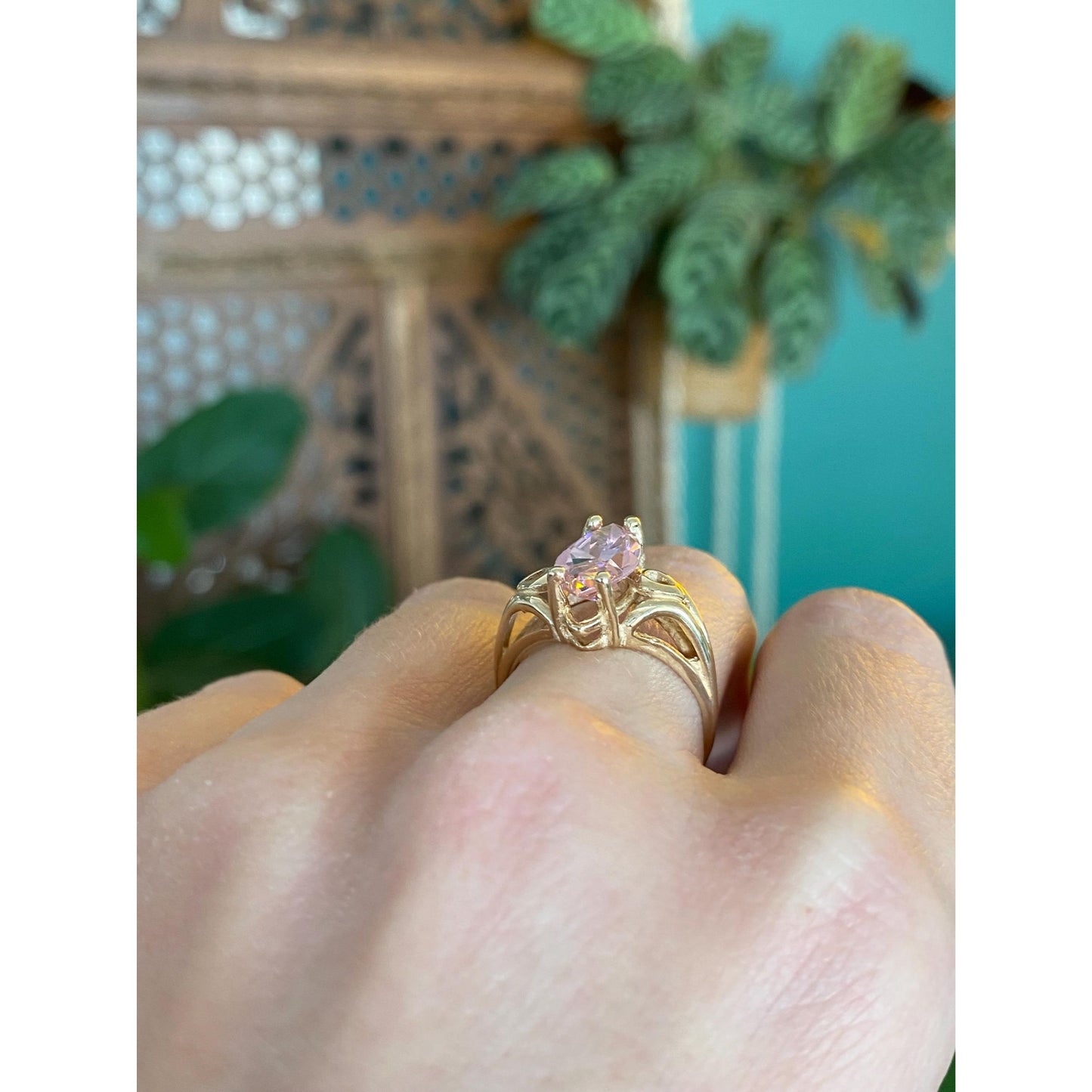 Vintage Solid 10k Yellow Gold Pink Cubic Zirconia Marquis Ring - Size 6.5