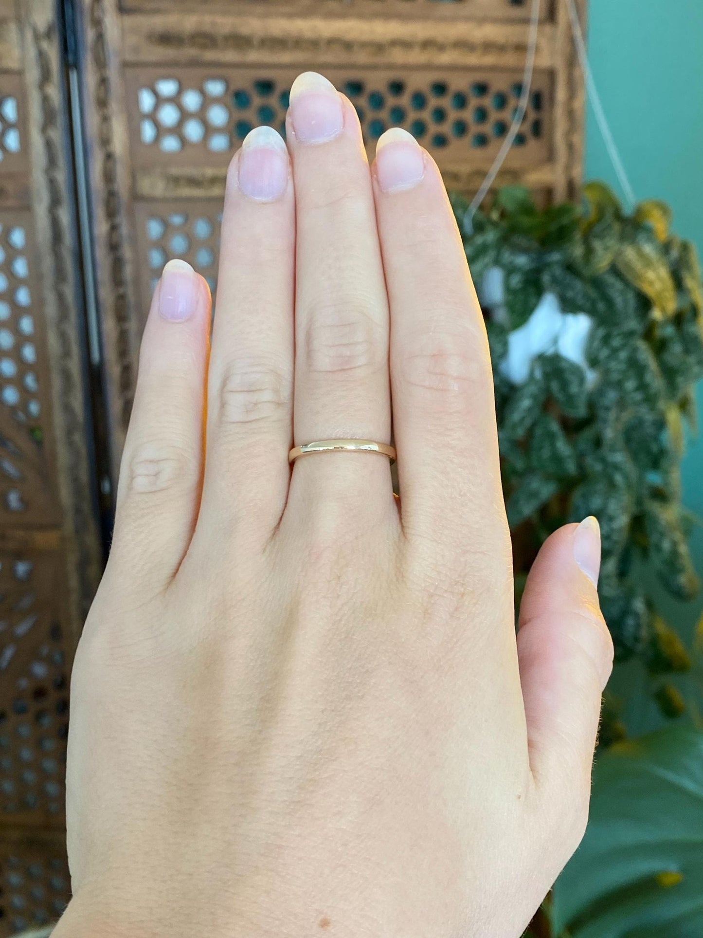 Vintage Solid 14k Yellow Gold Slim Ring Band - Size 6.25