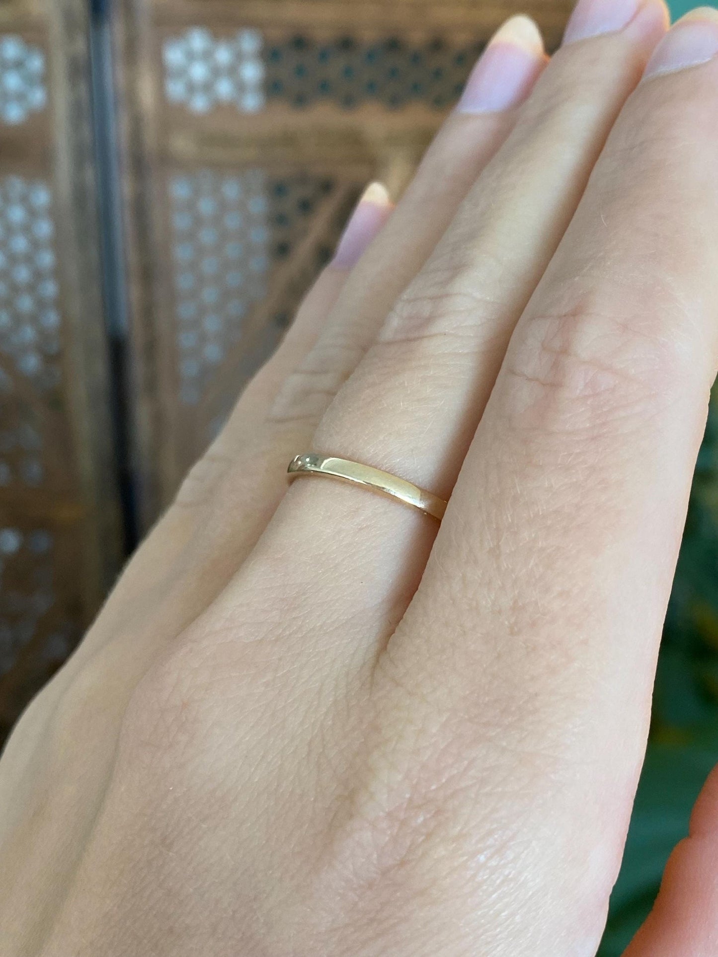 Vintage Solid 14k Yellow Gold Slim Ring Band - Size 6.25