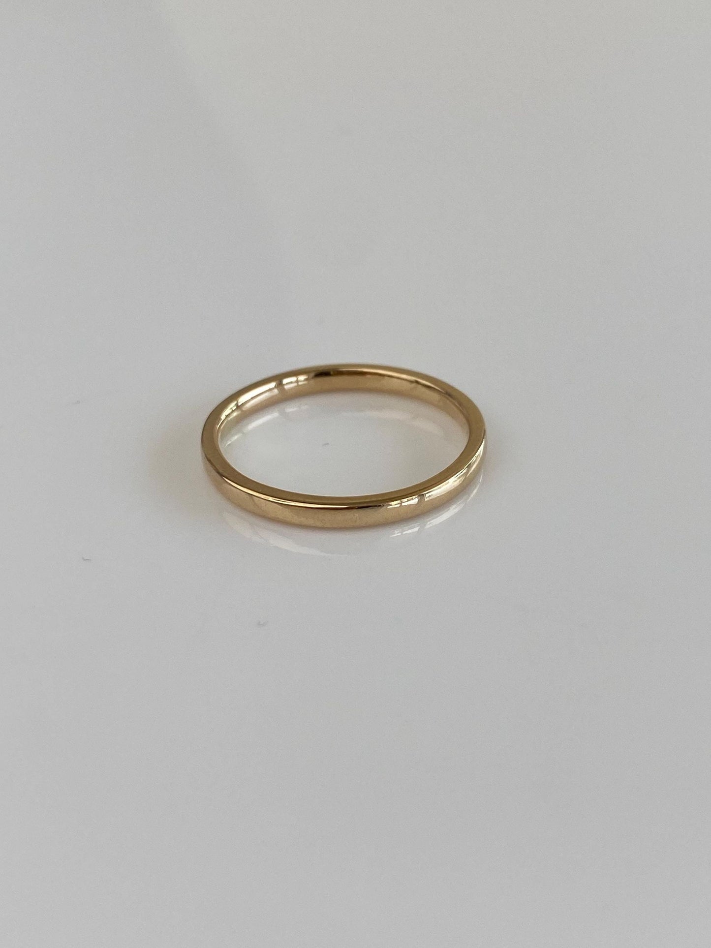 Vintage Solid 14k Yellow Gold Slim Ring Band - Size 6.25